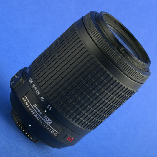 Nikon AF-S Nikkor 55-200mm 4-5.6 DX VR Lens