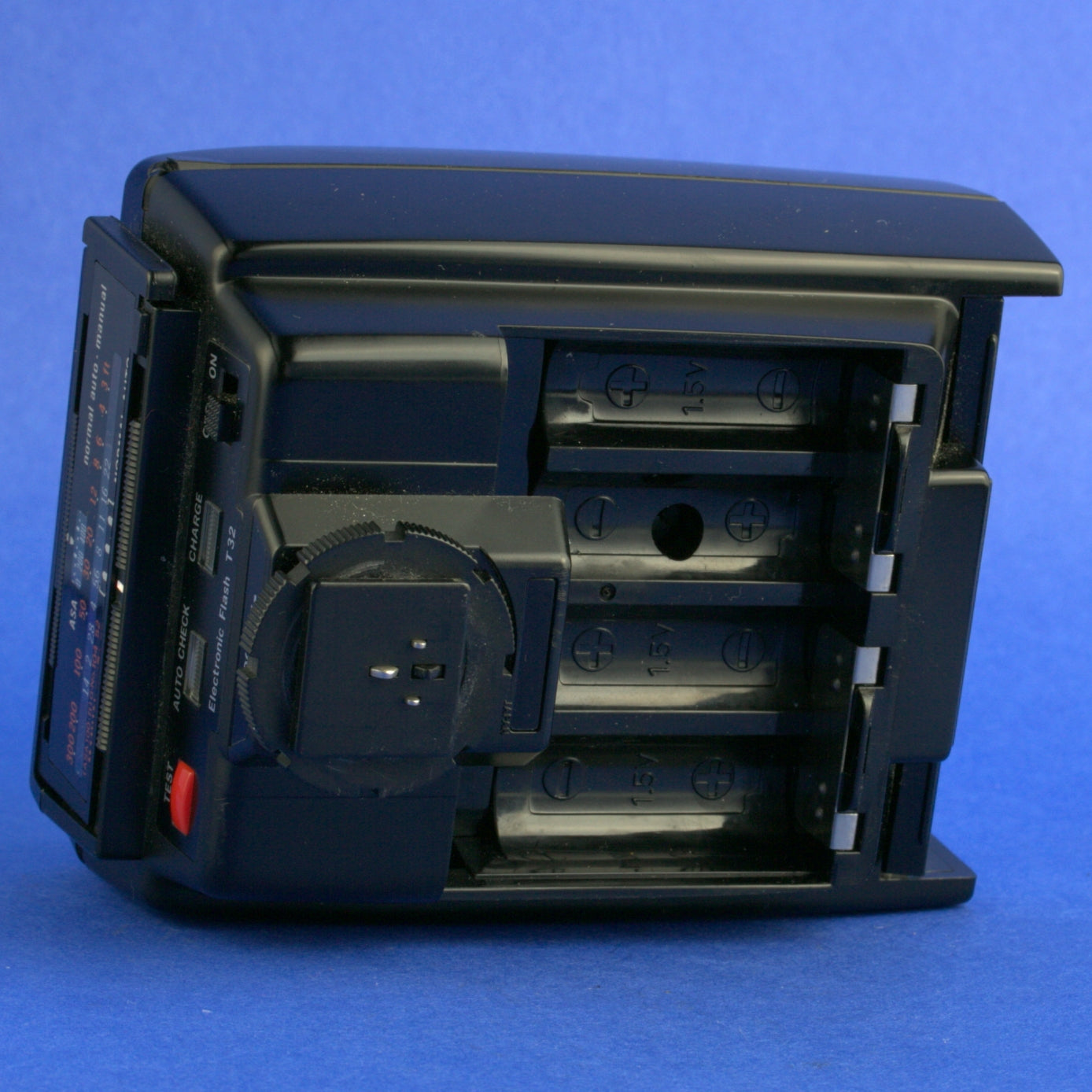 Olympus T32 Shoe Mount Flash