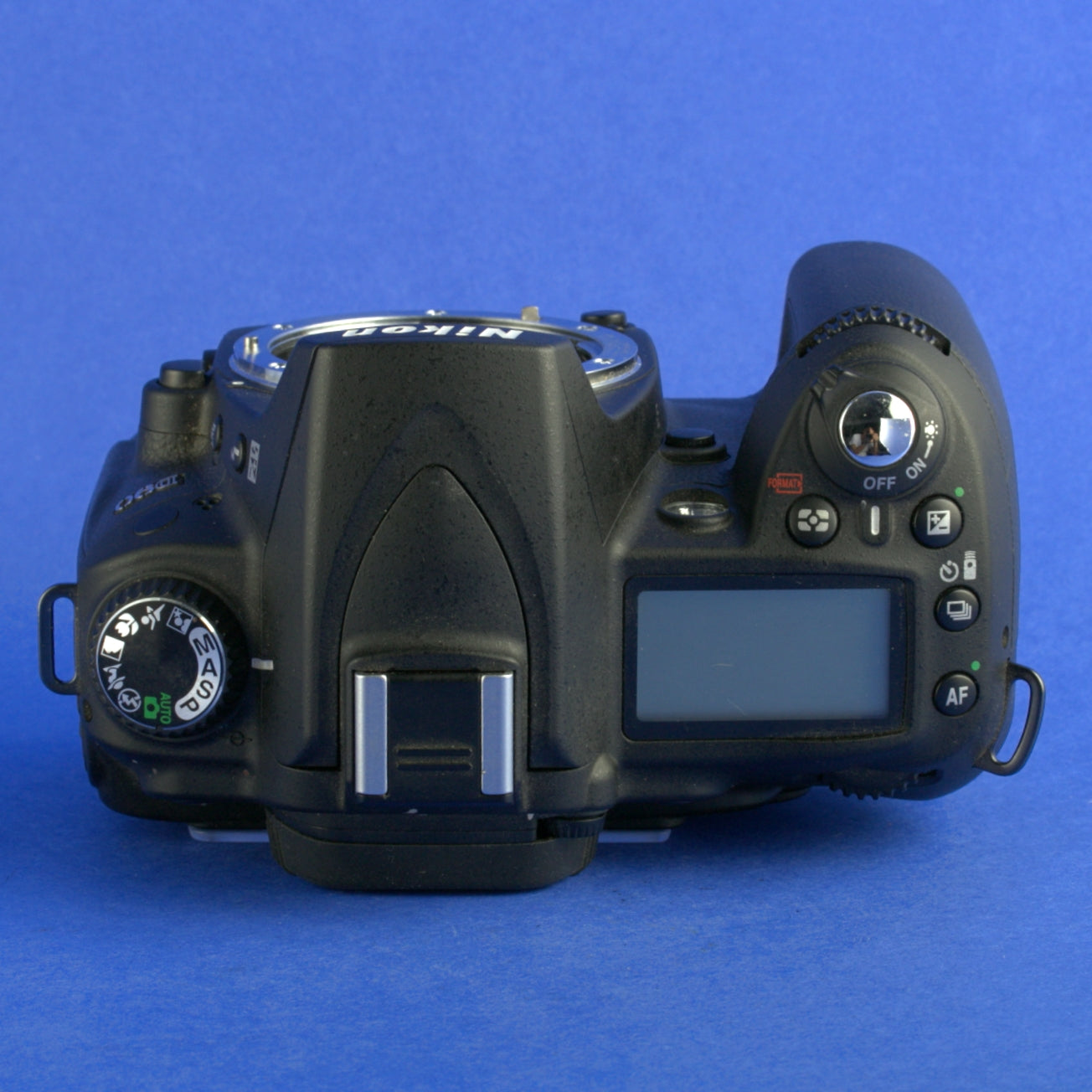 Nikon D90 Digital Camera Body 50 Shutter Actuations Beautiful Condition