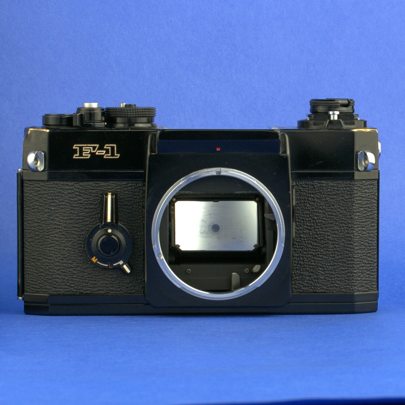 Canon F-1 Film Camera Body Only *** READ ***