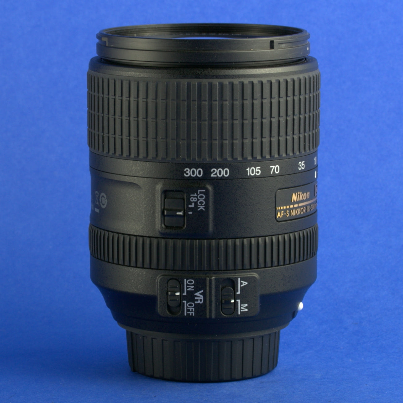 Nikon AF-S Nikkor 18-300mm 3.5-6.3 VR Lens US Model Mint Condition