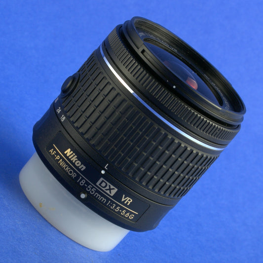 Nikon AF-P Nikkor 18-55mm 3.5-5.6 VR Lens Mint Condition