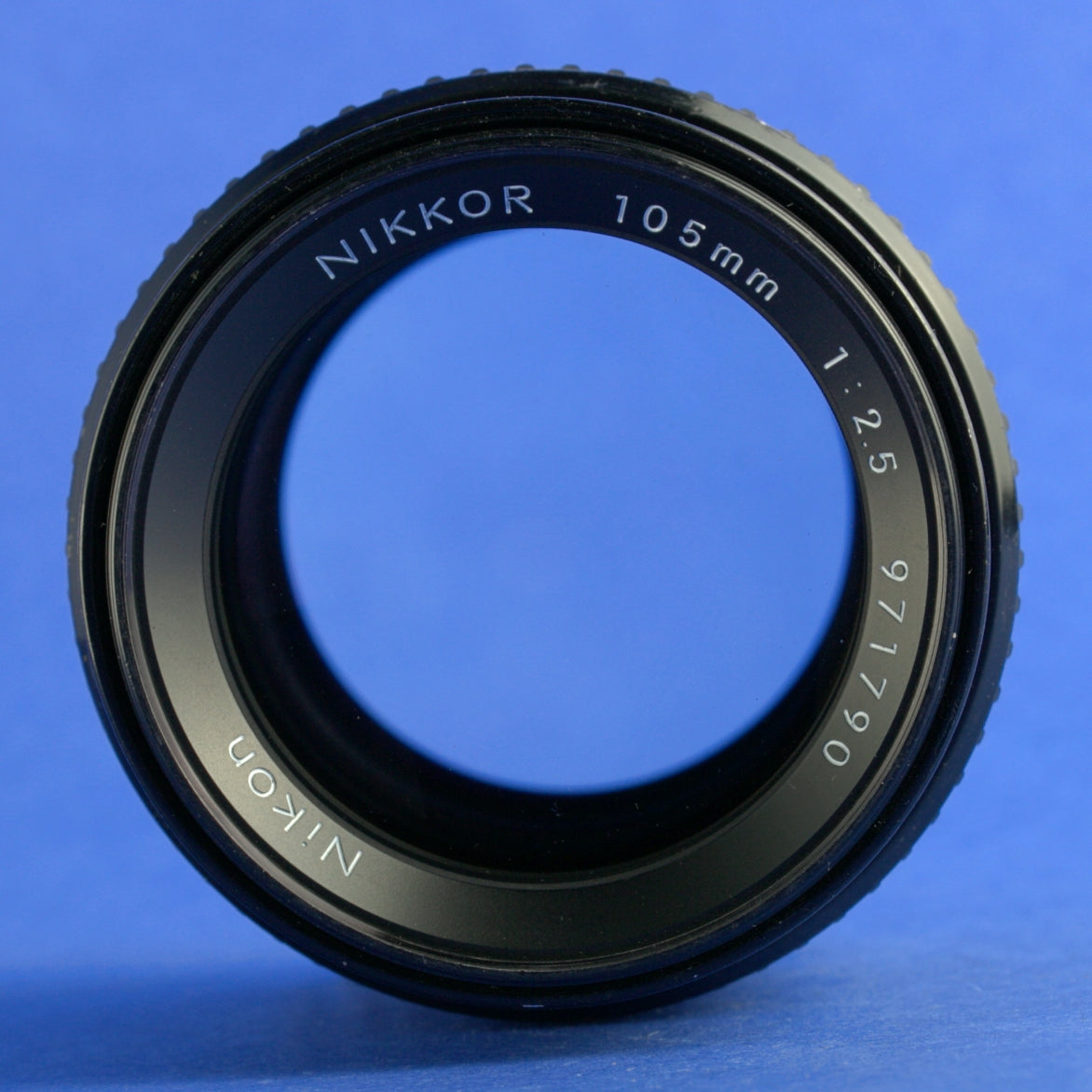 Nikon Nikkor 105mm 2.5 Ai-S Lens