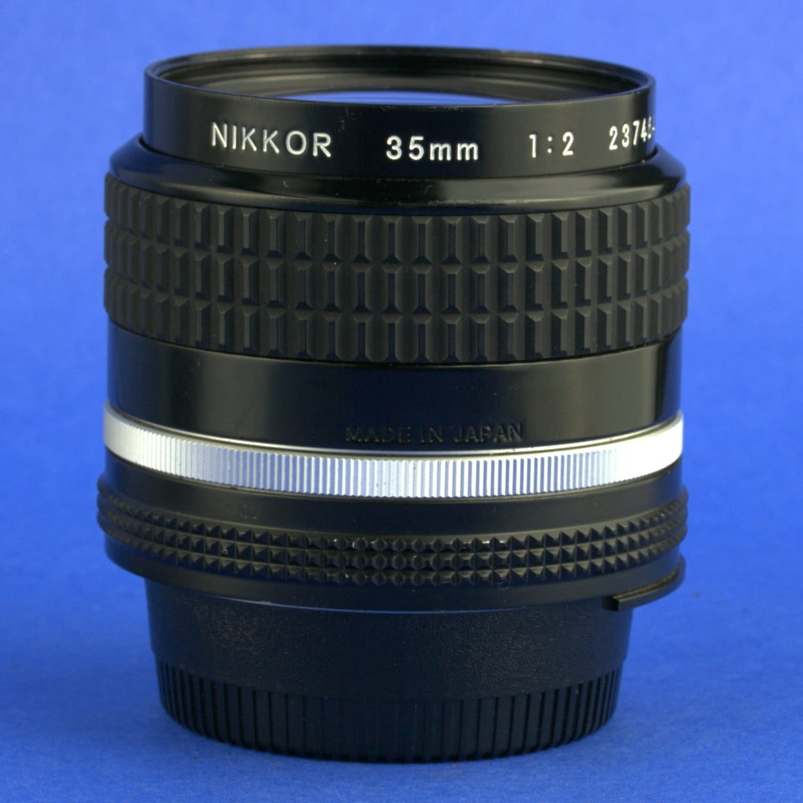Nikon Nikkor 35mm F2 Ai-S Lens Beautiful Condition