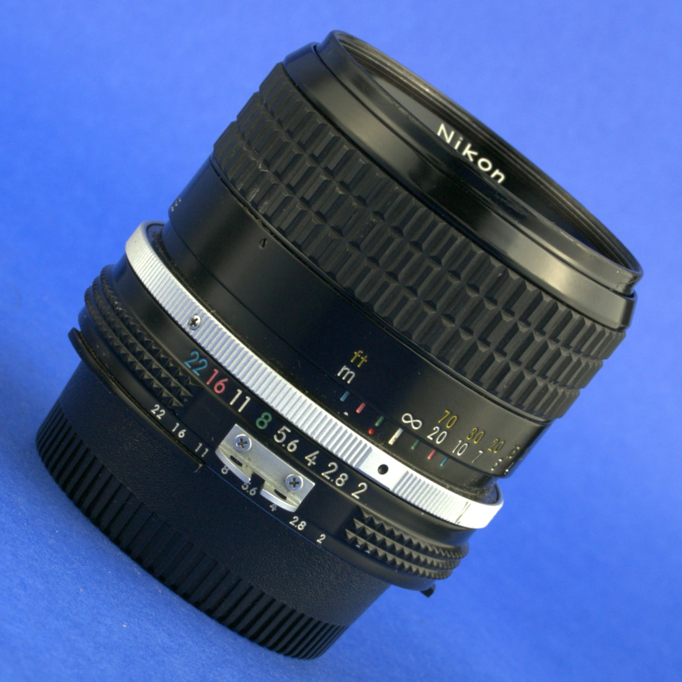 Nikon Nikkor 85mm F2 Ai Lens