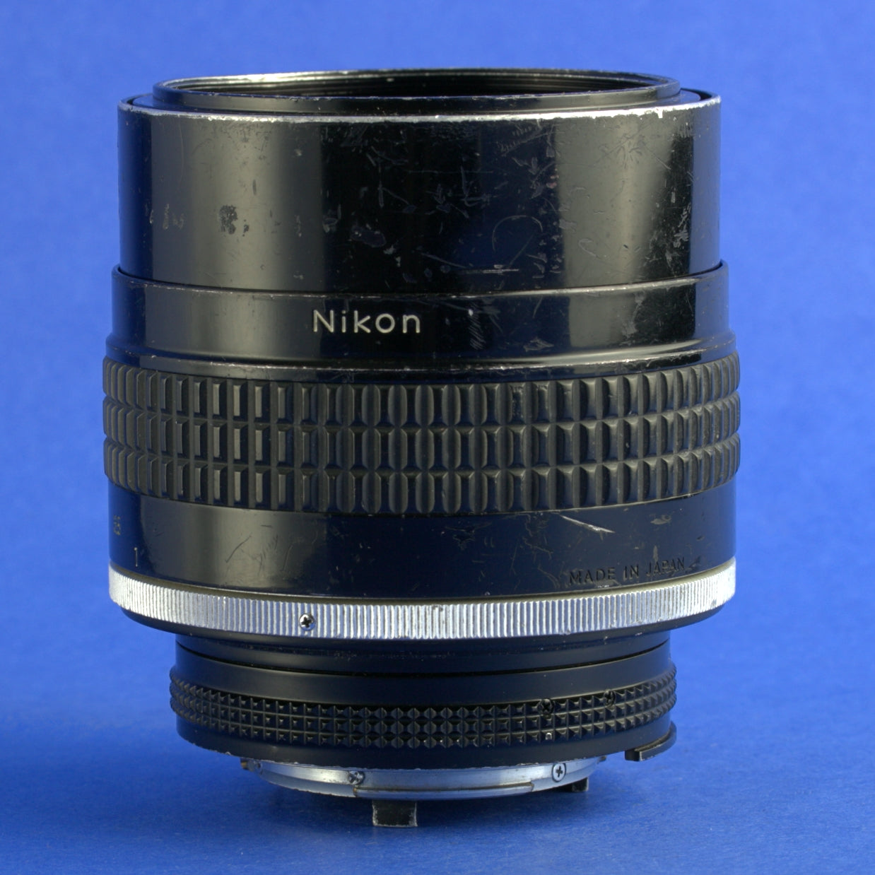 Nikon Nikkor 105mm 1.8 Ai-S Lens Poor Condition