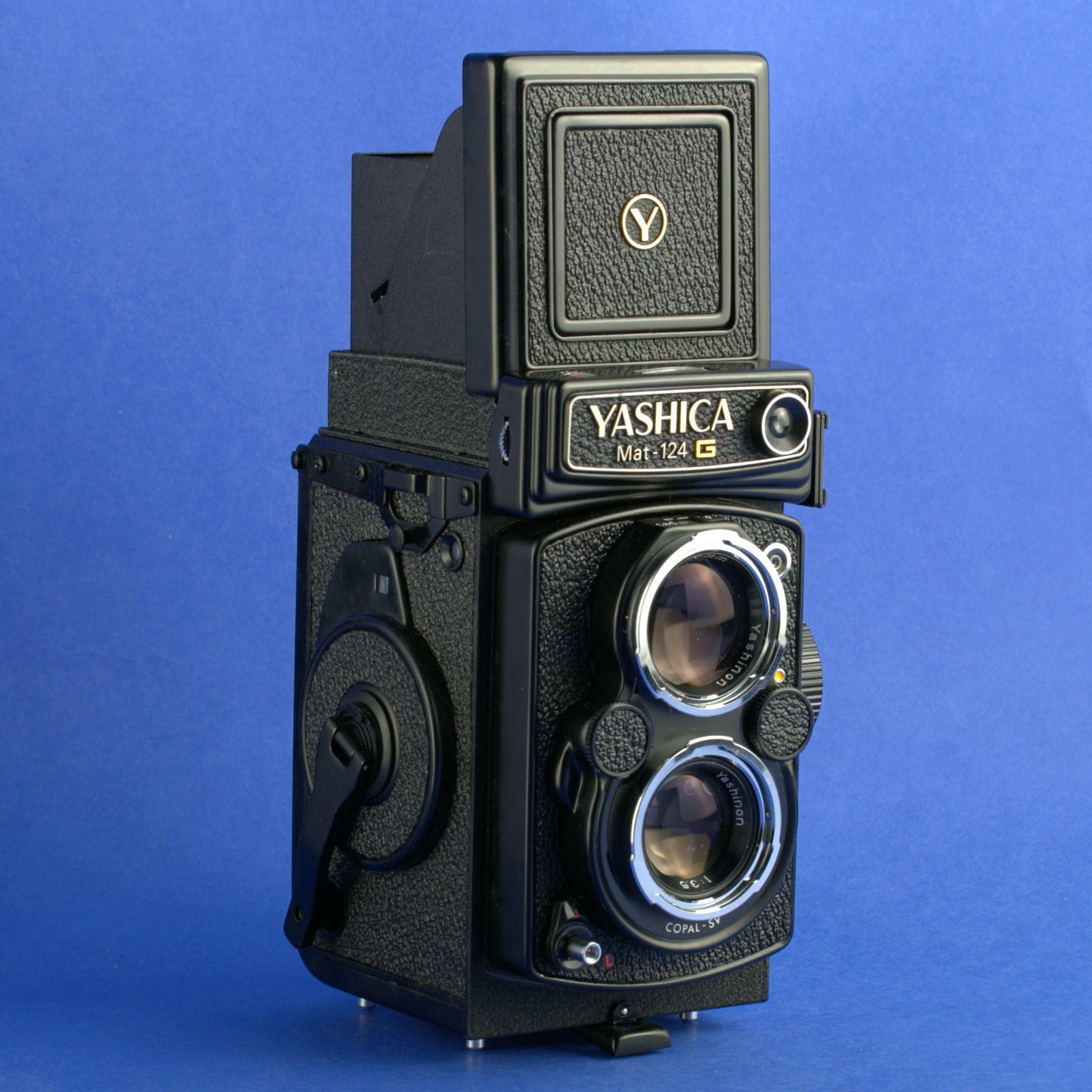 Yashica Mat-124G Medium Format Camera Not Working