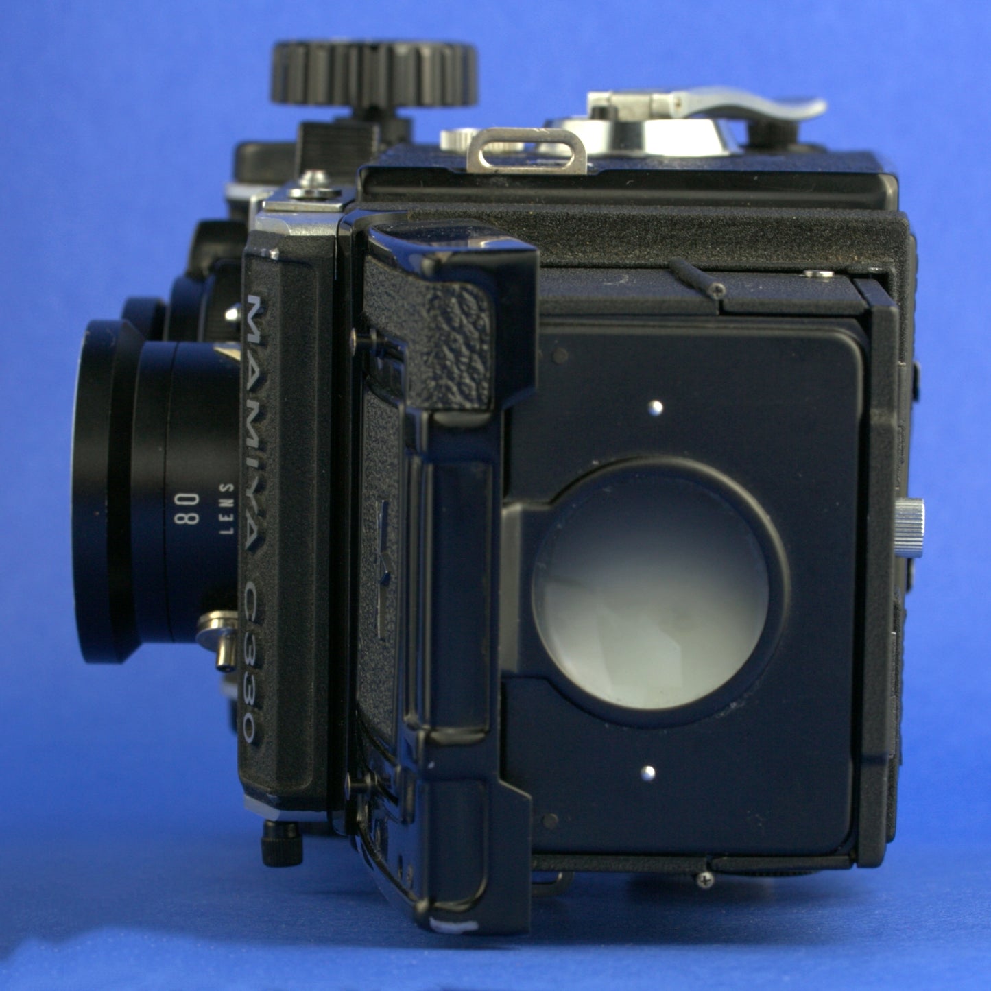 Mamiya C330 F Medium Format Camera with 80mm 2.8 Blue Dot Lens Beautiful