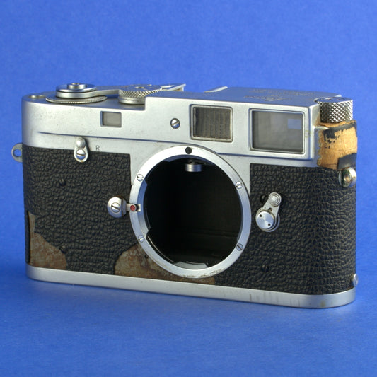 Leica M2 Rangefinder Camera Body Not Working