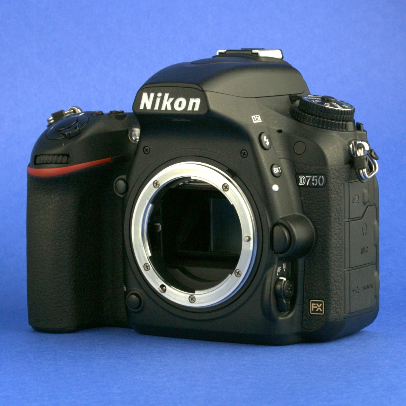 Nikon D750 Digital Camera Body US Model Near Mint Condition