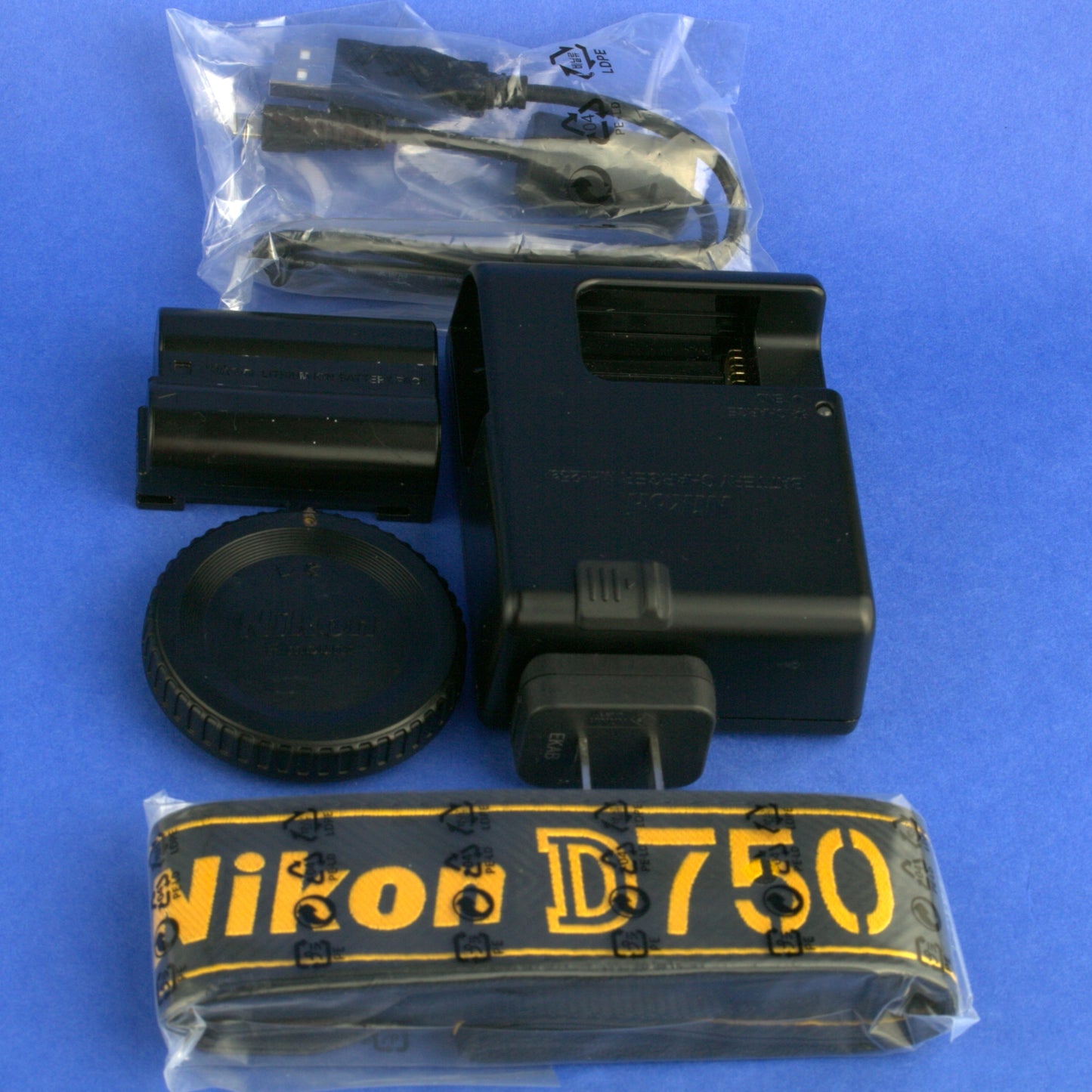 Nikon D750 Digital Camera Body US Model Near Mint Condition