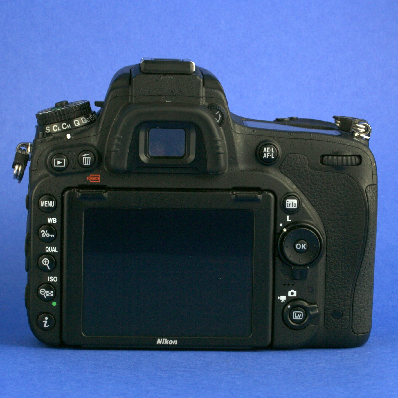 Nikon D750 Digital Camera Body US Model Beautiful Condition