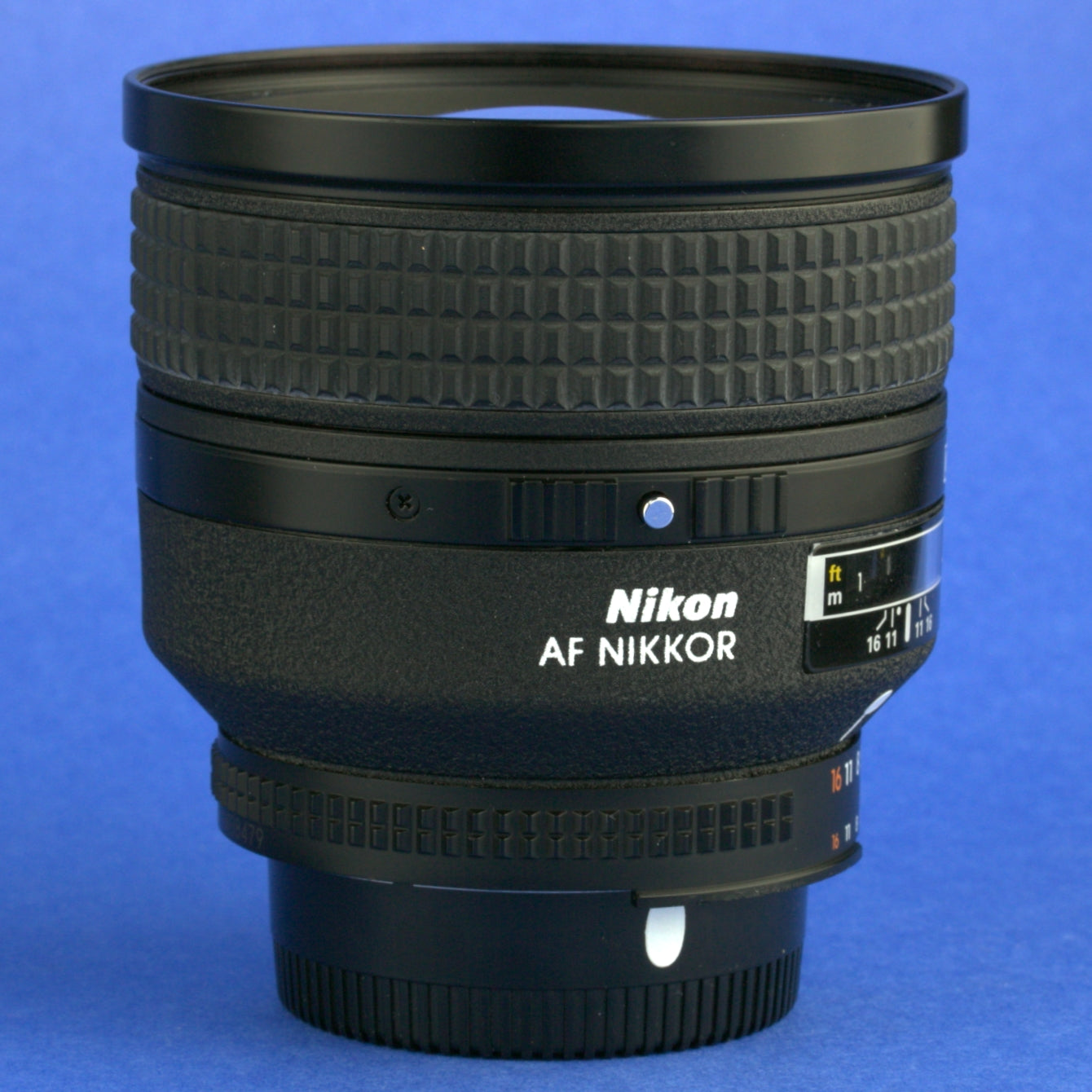 Nikon AF Nikkor 85mm 1.4 D Lens Mint Condition