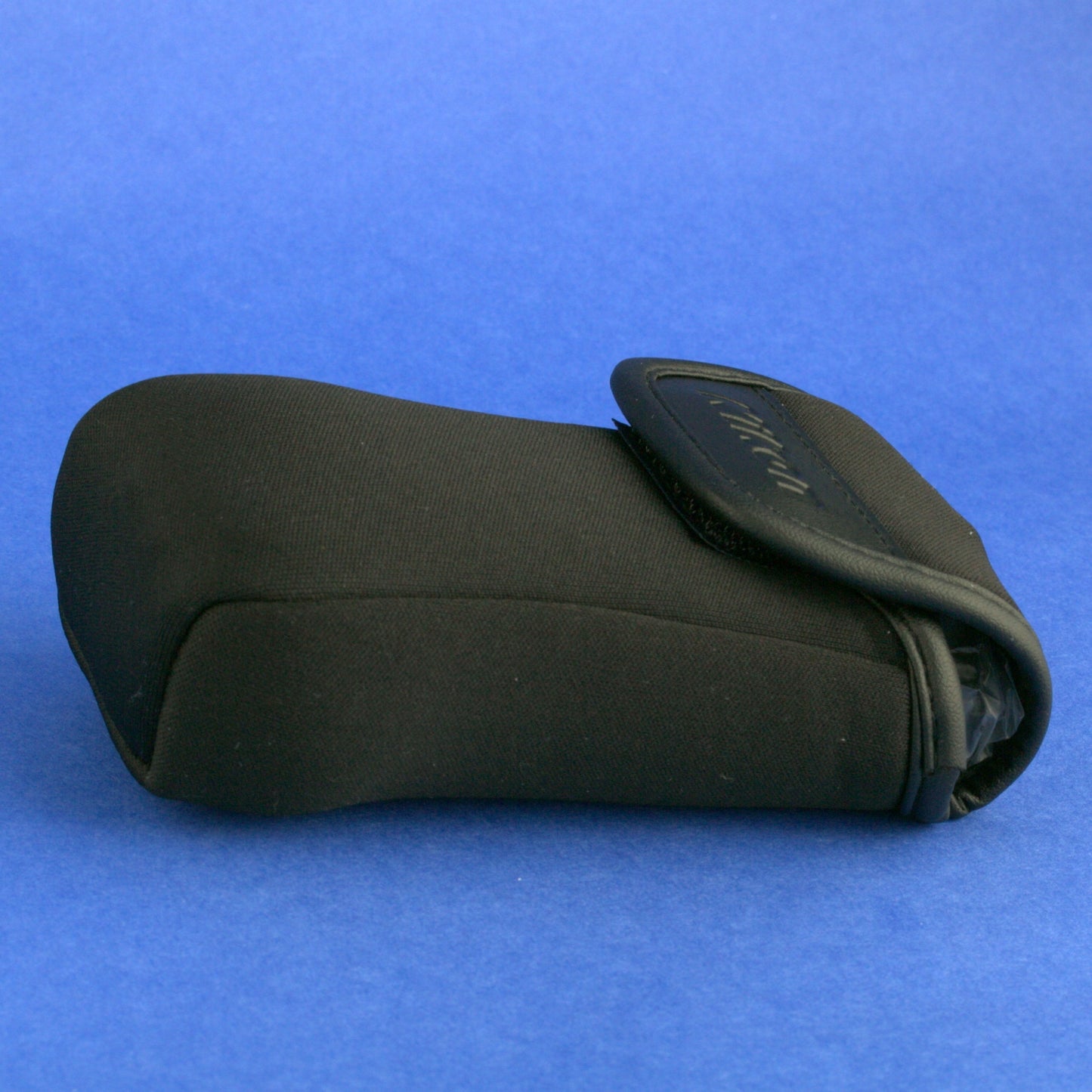 Nikon MB-D16 Battery Grip with AA and Li-ion Battery Holders Beautiful Condition