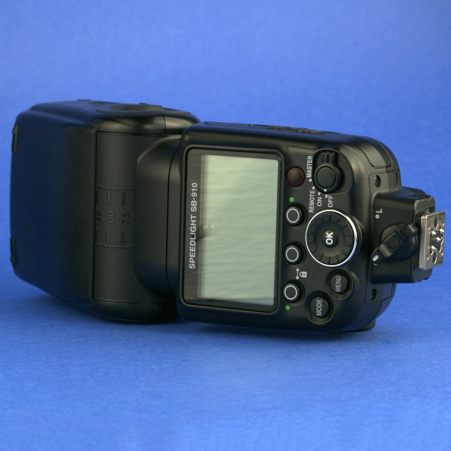 Nikon SB-910 Speedlight Flash Beautiful Condition