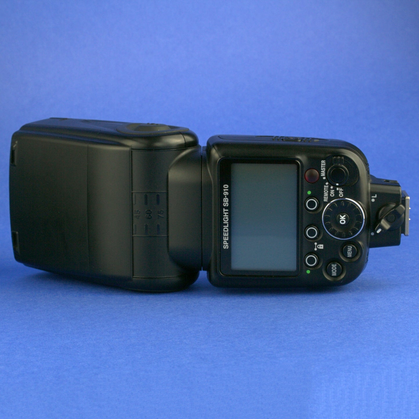 Nikon SB-910 Speedlight Flash Near Mint Condition