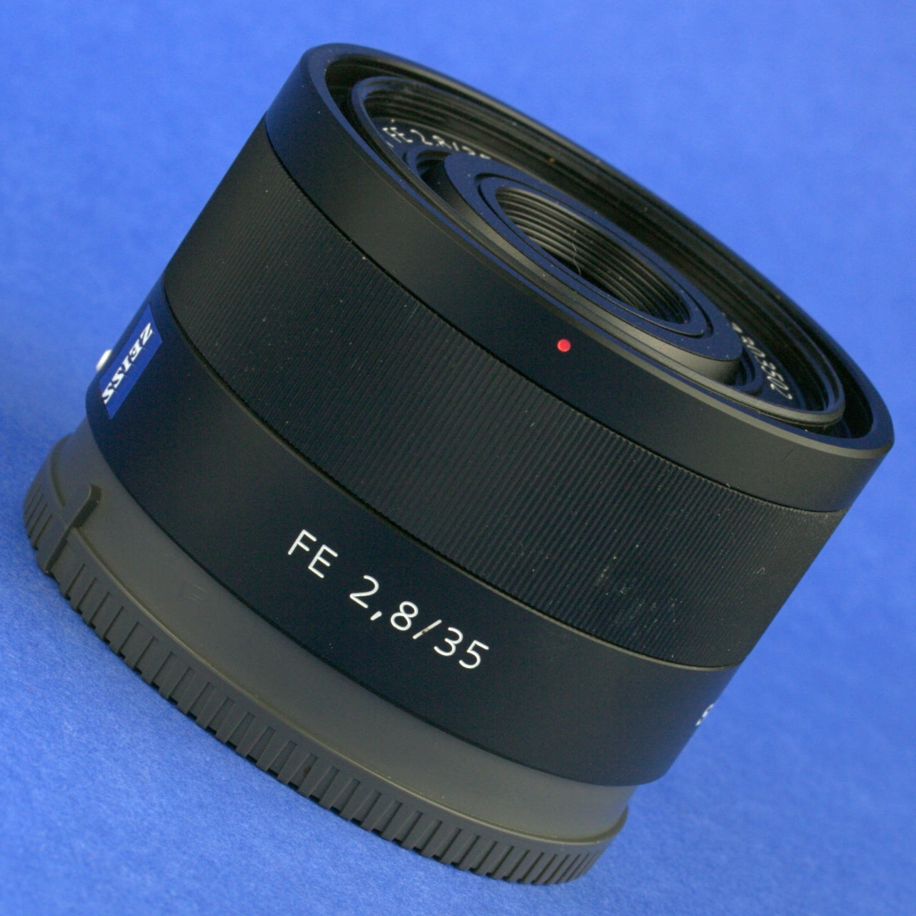 Sony FE 35mm 2.8 Zeiss Sonnar ZA Lens E Mount SEL35F28Z