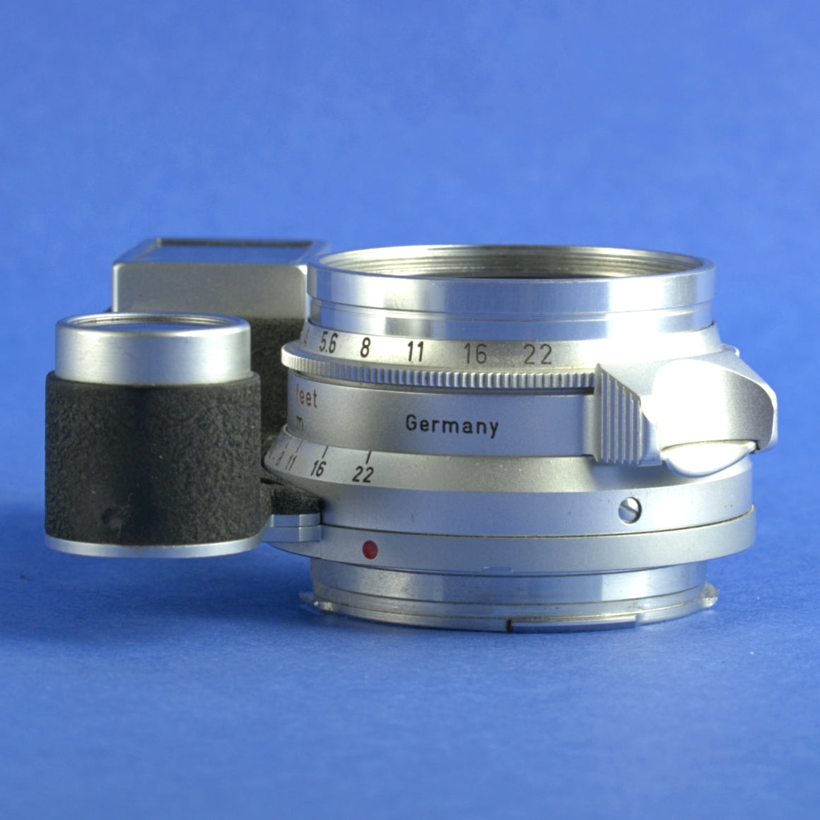 Leica Summaron 35mm 2.8 Lens M3 Version Beautiful Condition