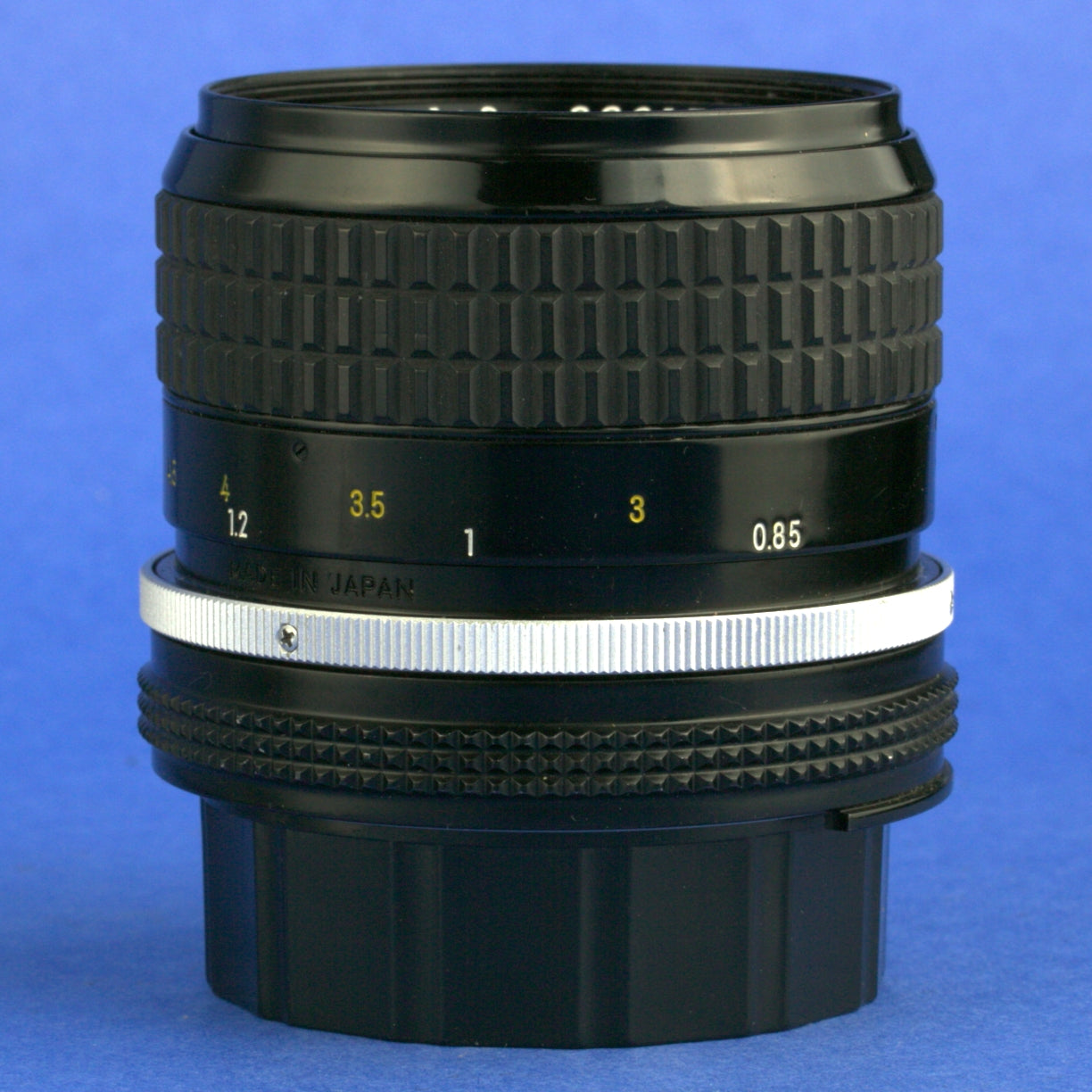 Nikon Nikkor 85mm F2 Ai Lens Beautiful Condition
