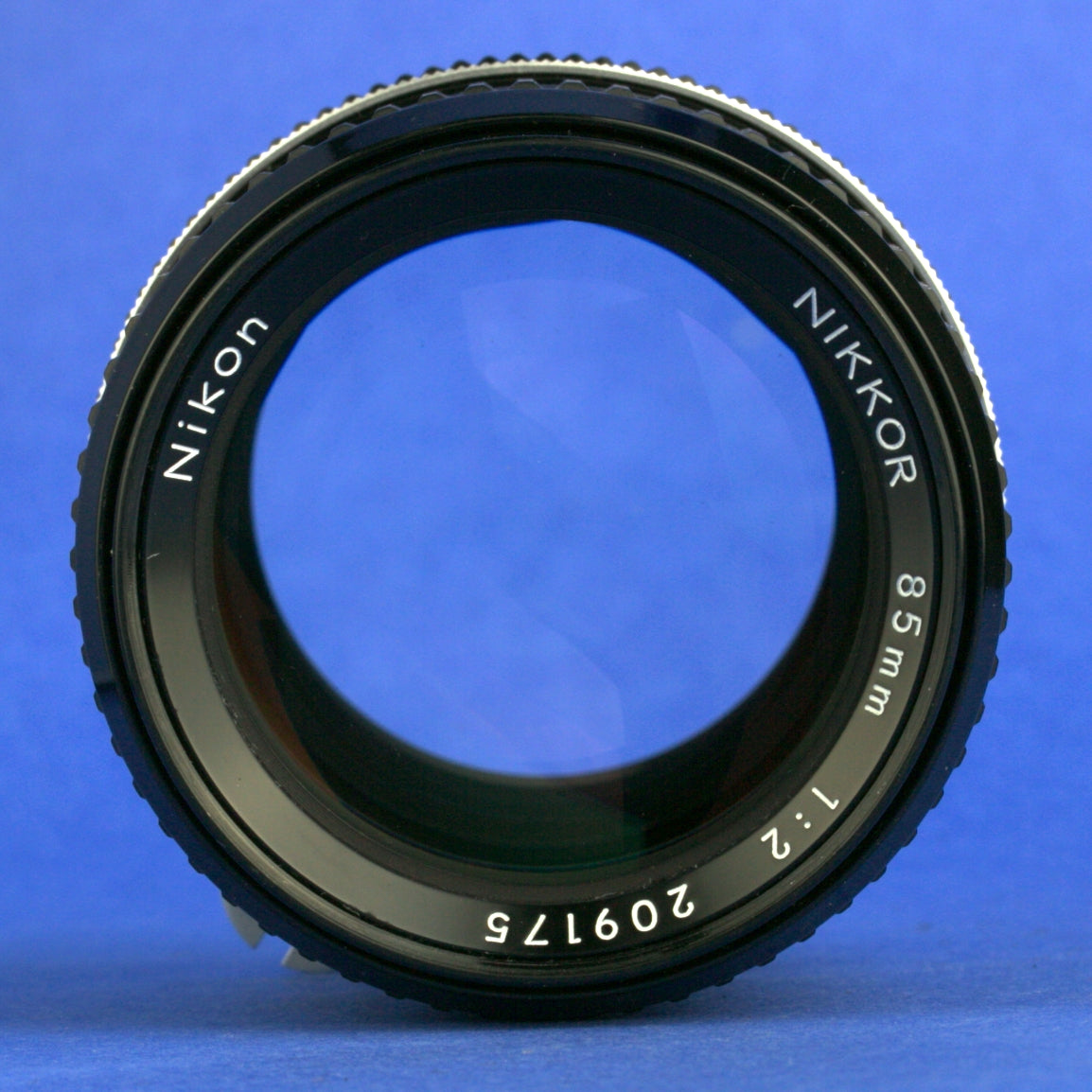 Nikon Nikkor 85mm F2 Ai Lens Beautiful Condition