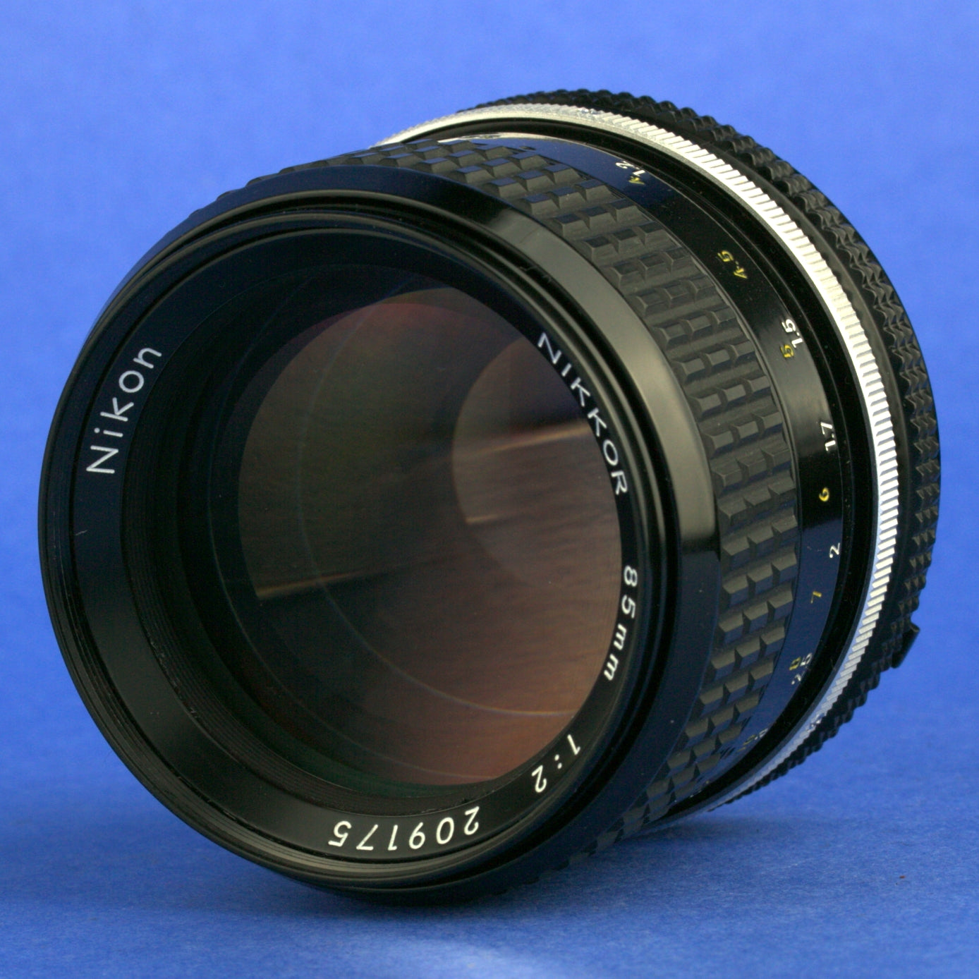 Nikon Nikkor 85mm F2 Ai Lens Beautiful Condition