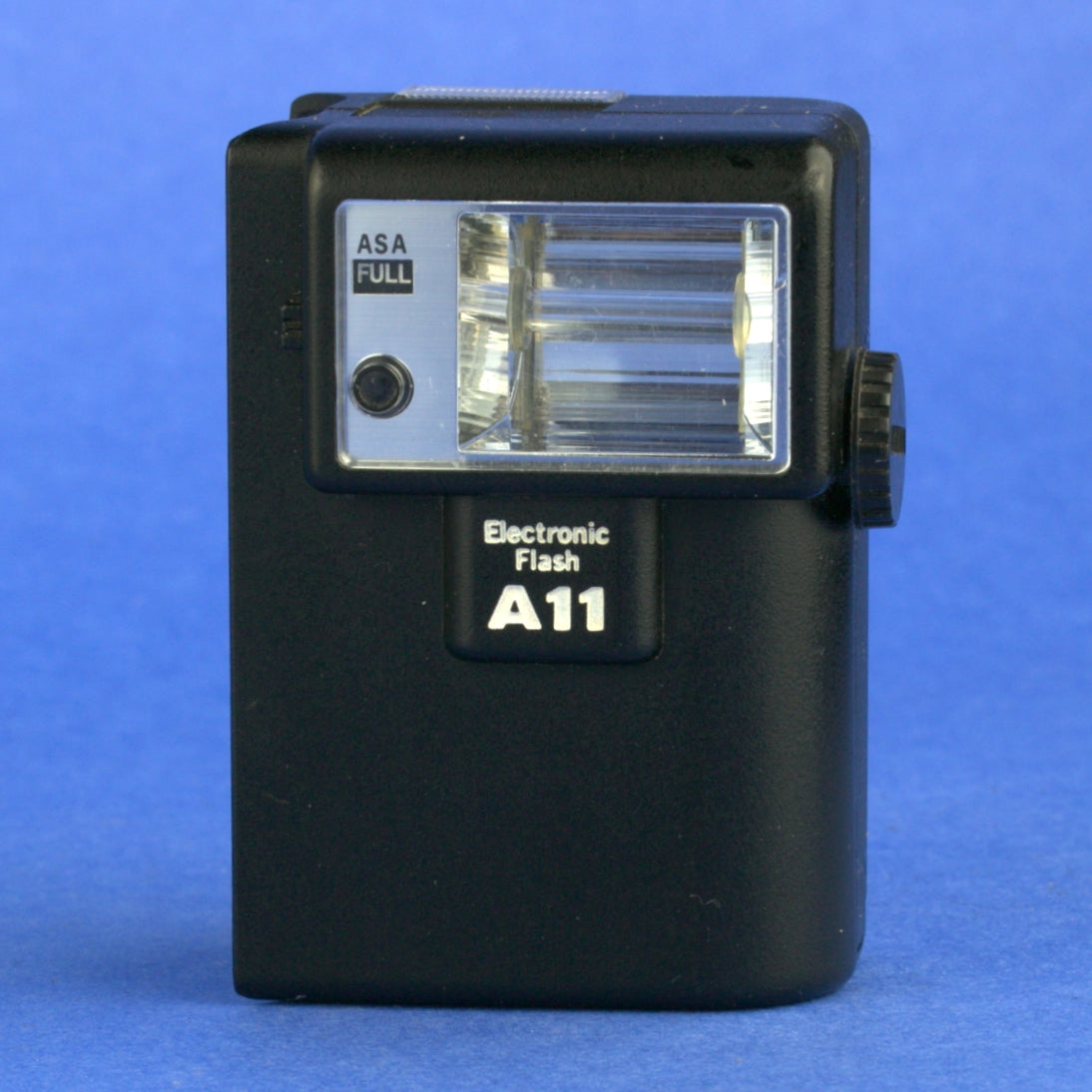Olympus A11 Flash For XA, XA2, XA3, XA4 Cameras *** READ ***