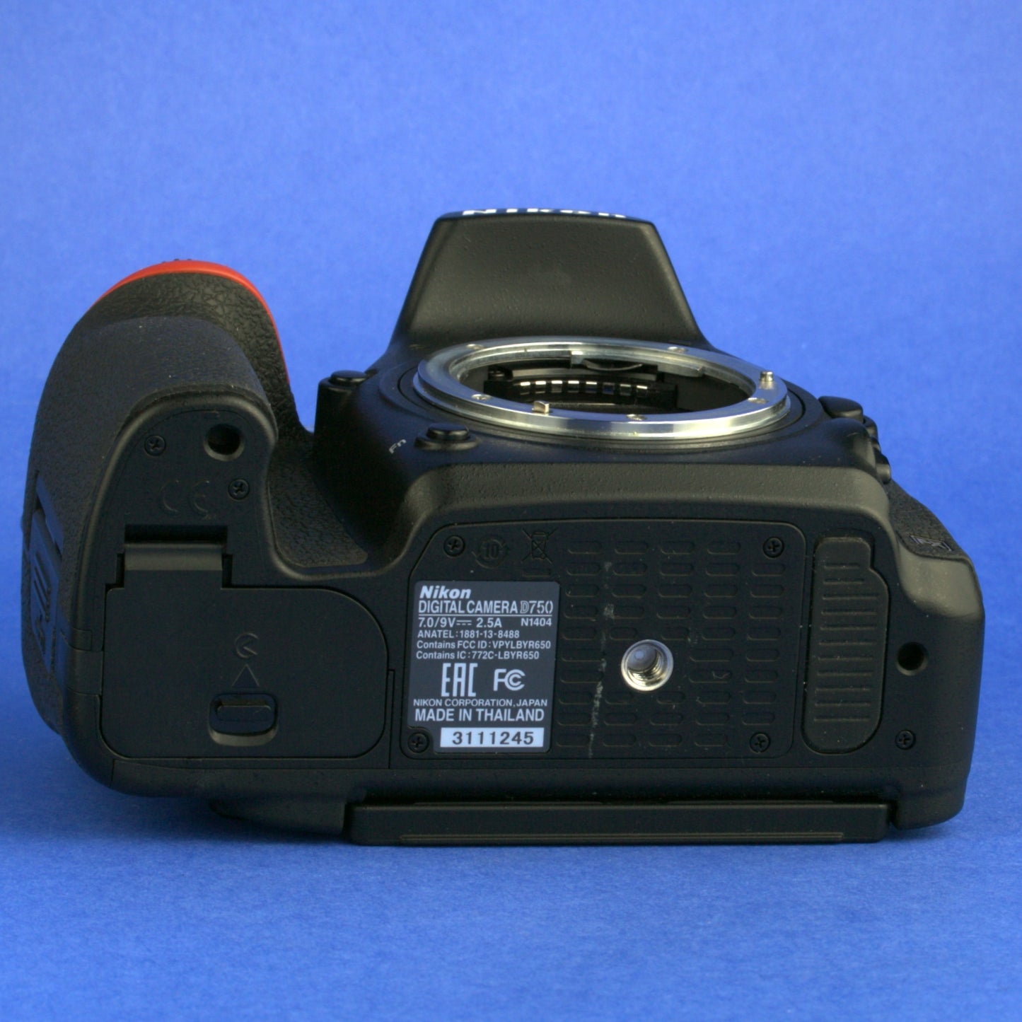 Nikon D750 Digital Camera Body US Model Near Mint Condition