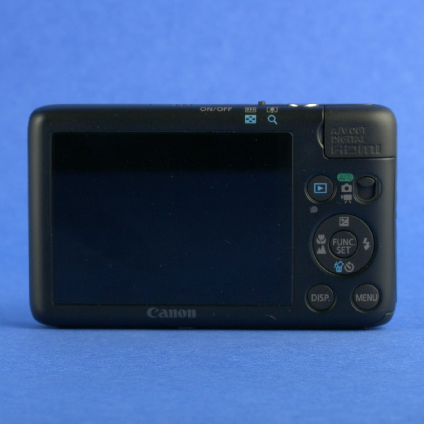 Canon SD1400 IS Digital Camera Near Mint Condition