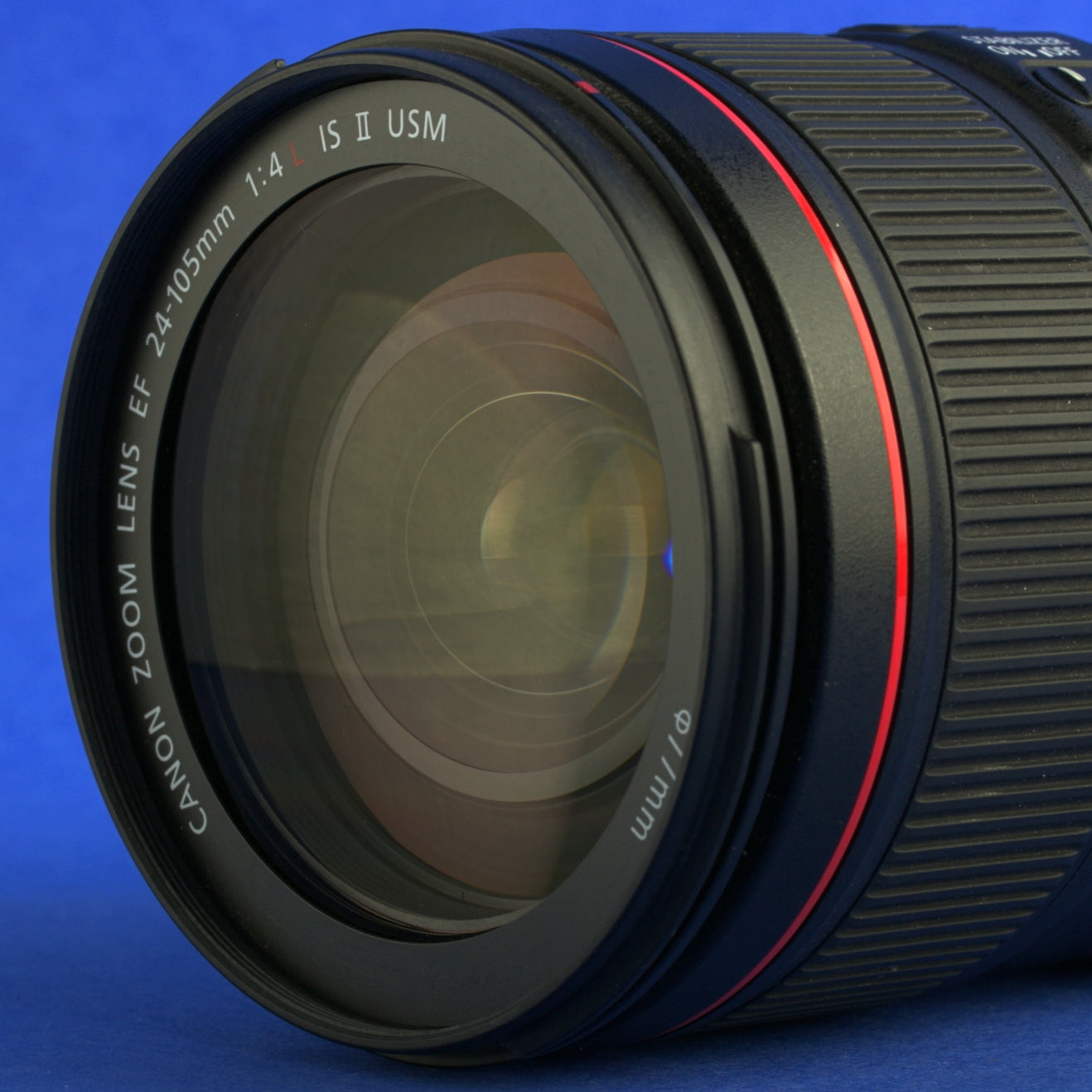 Canon EF 24-105mm F4 L IS II Lens Near Mint Condition
