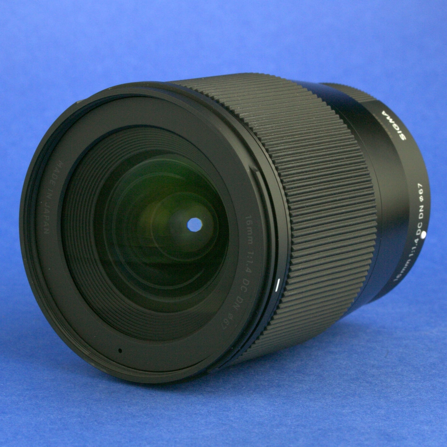 Sigma 16mm 1.4 DC DN Lens Fuji X Mount Mint Condition
