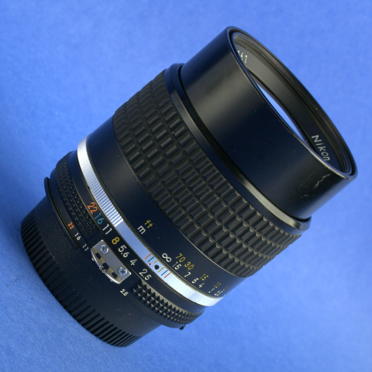 Nikon Nikkor 105mm 2.5 Ai-S Lens