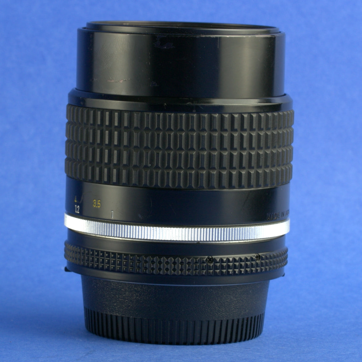 Nikon Nikkor 105mm 2.5 Ai-S Lens