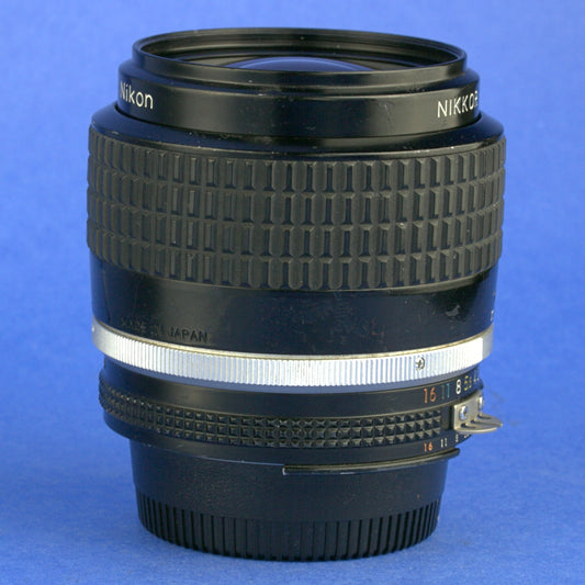 Nikon Nikkor 35mm 1.4 Ai-S Lens *** READ ***