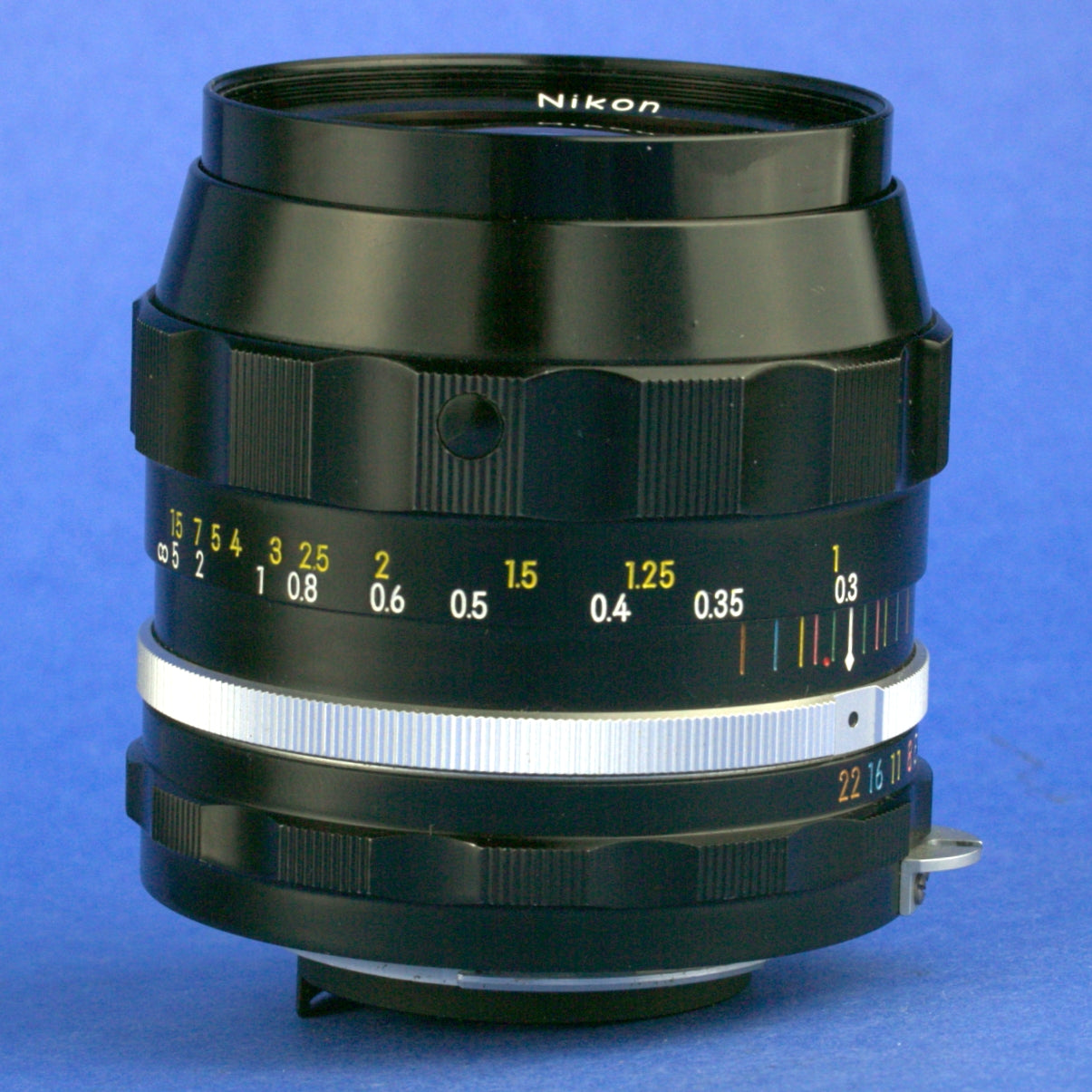 Nikon Nikkor-N.C Auto 28mm F2 Non-AI Lens Beautiful Condition