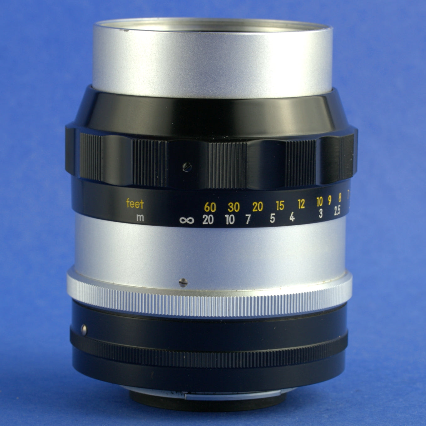 Nikon Nikkor-P 105mm 2.5 Non-Ai Lens