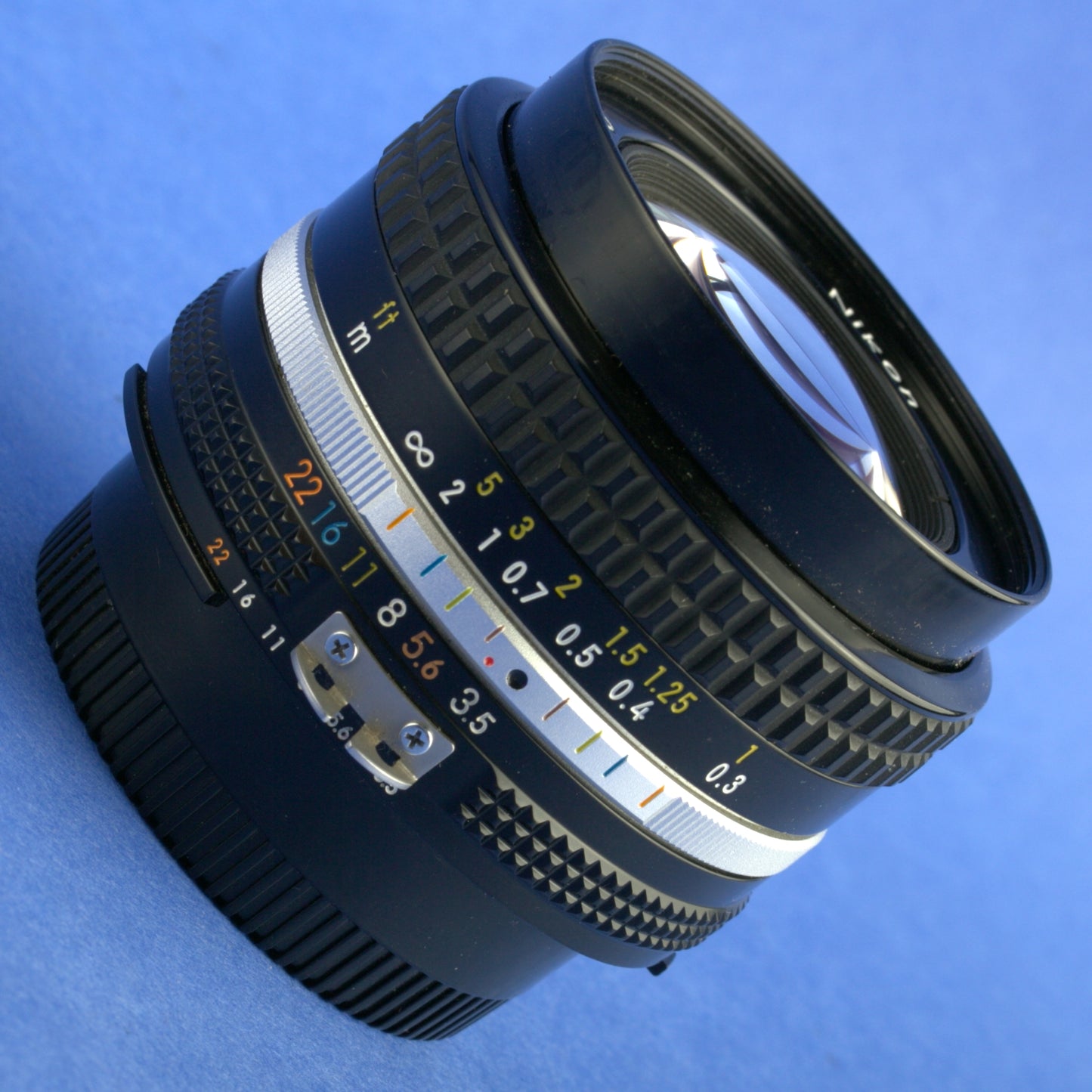 Nikon Nikkor 20mm 3.5 Ai-S Lens