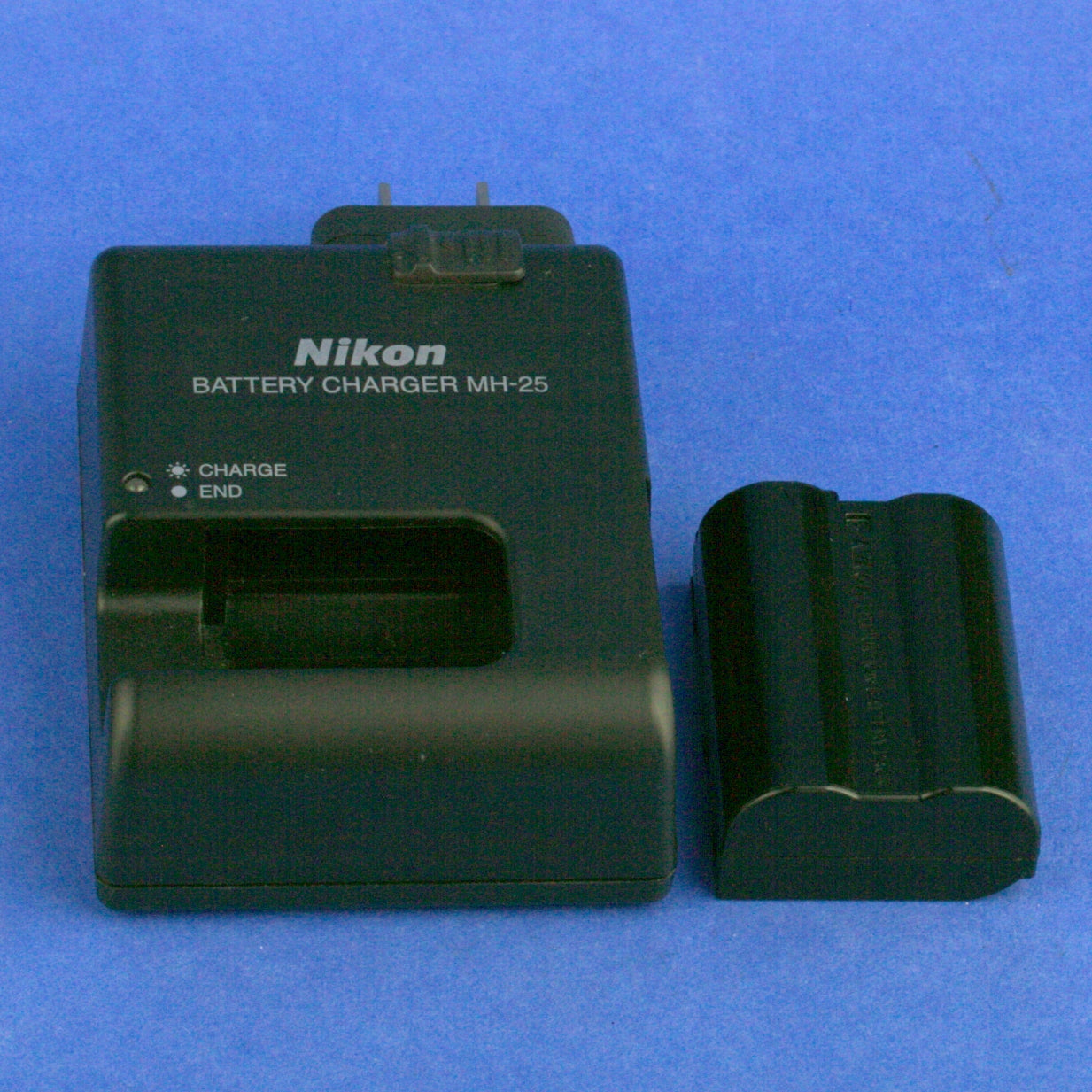 Nikon D610 Digital Camera Body 4300 Actuations US Model Mint Condition