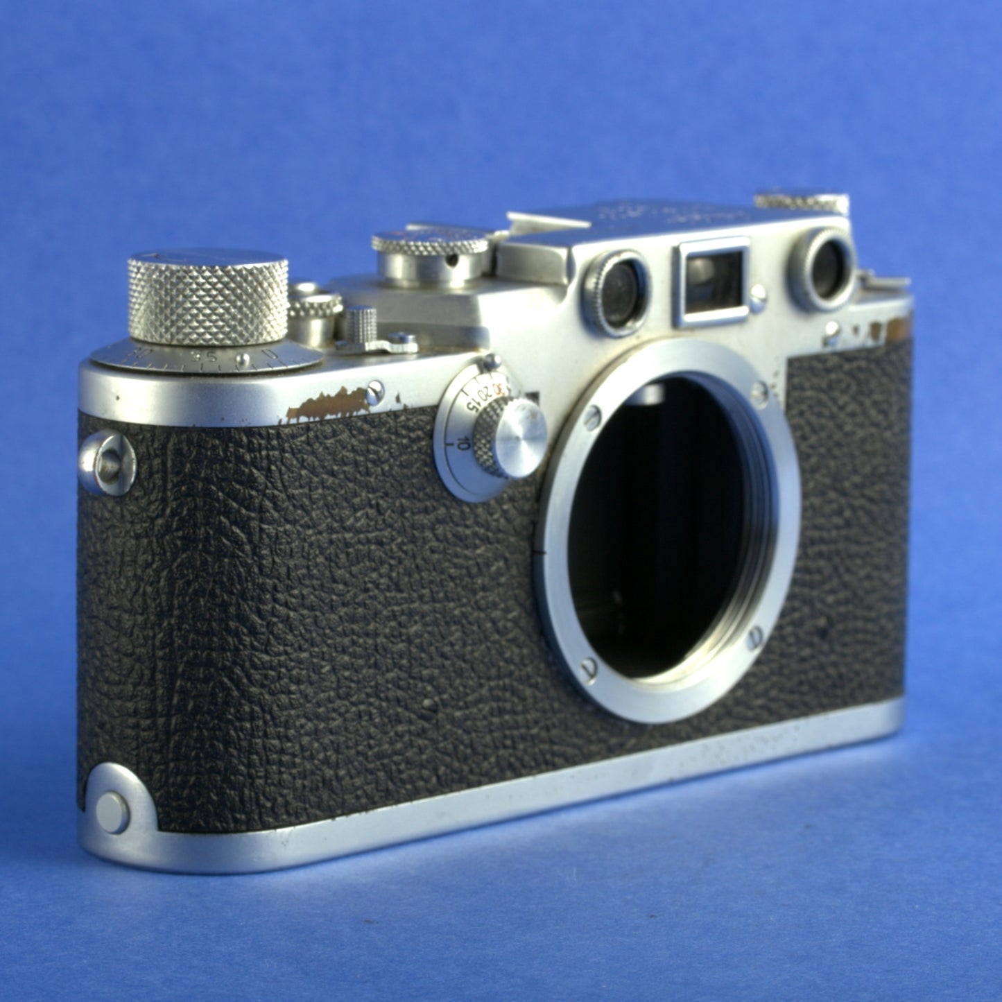 Leica IIIc Rangefinder Camera Body Not Working