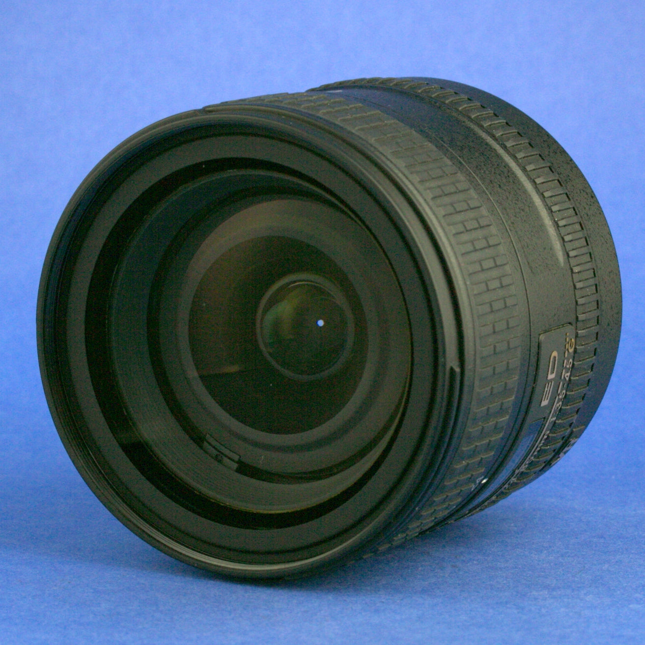 Nikon AF-S Nikkor 24-85mm 3.5-4.5 VR Lens US Model Mint Condition