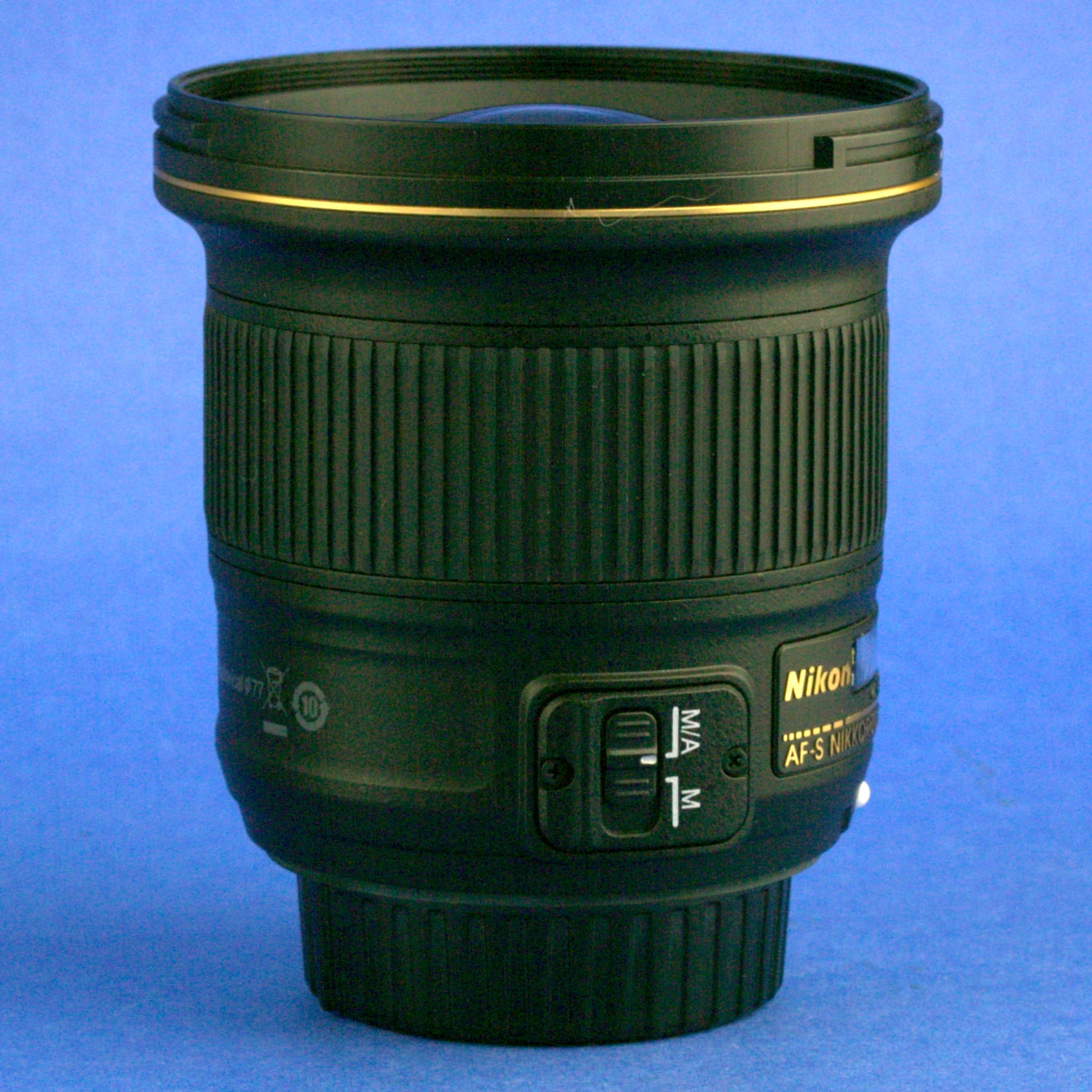 Nikon AF-S Nikkor 20mm 1.8 G Lens Mint Condition