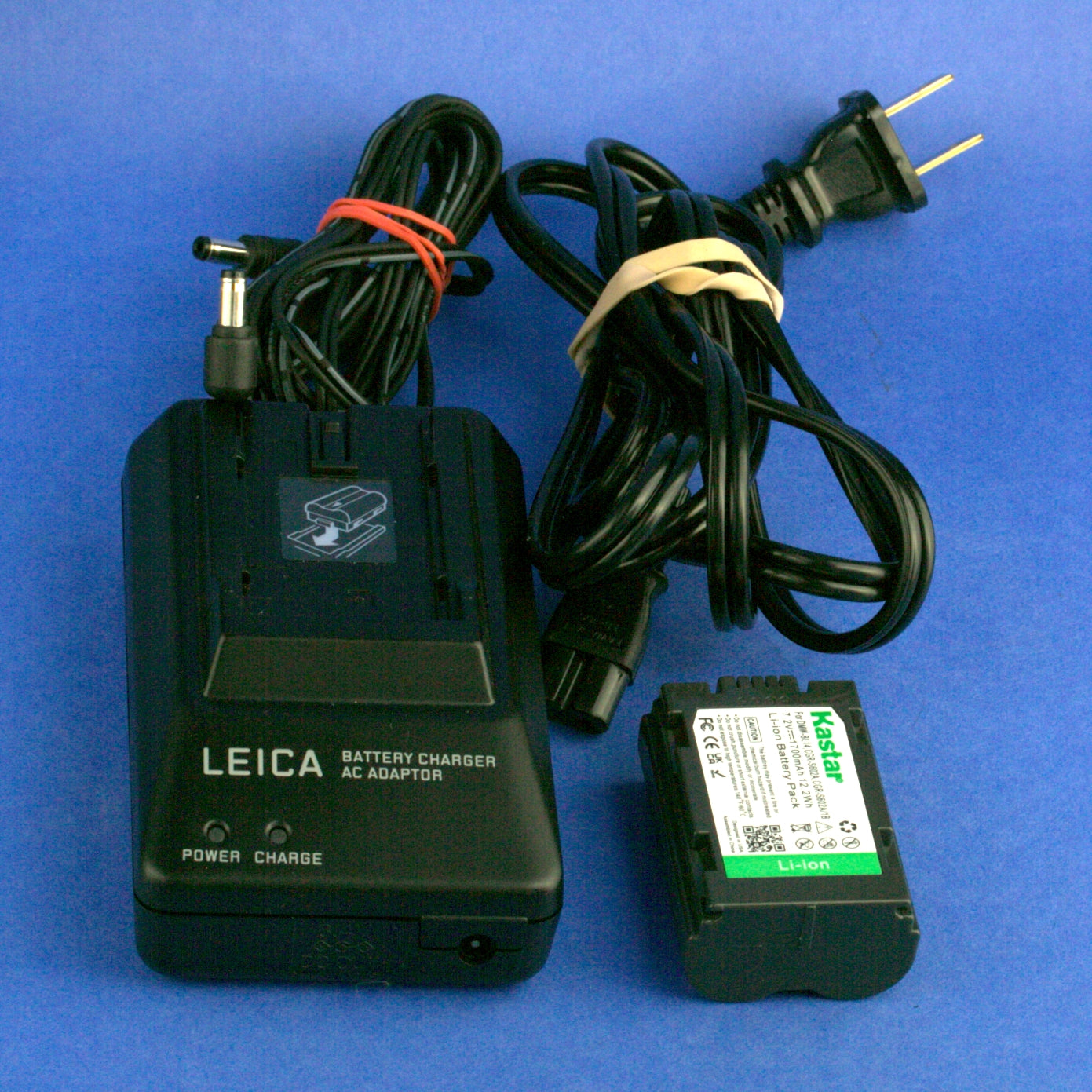 Leica Digilux 2 Digital Camera Beautiful Condition
