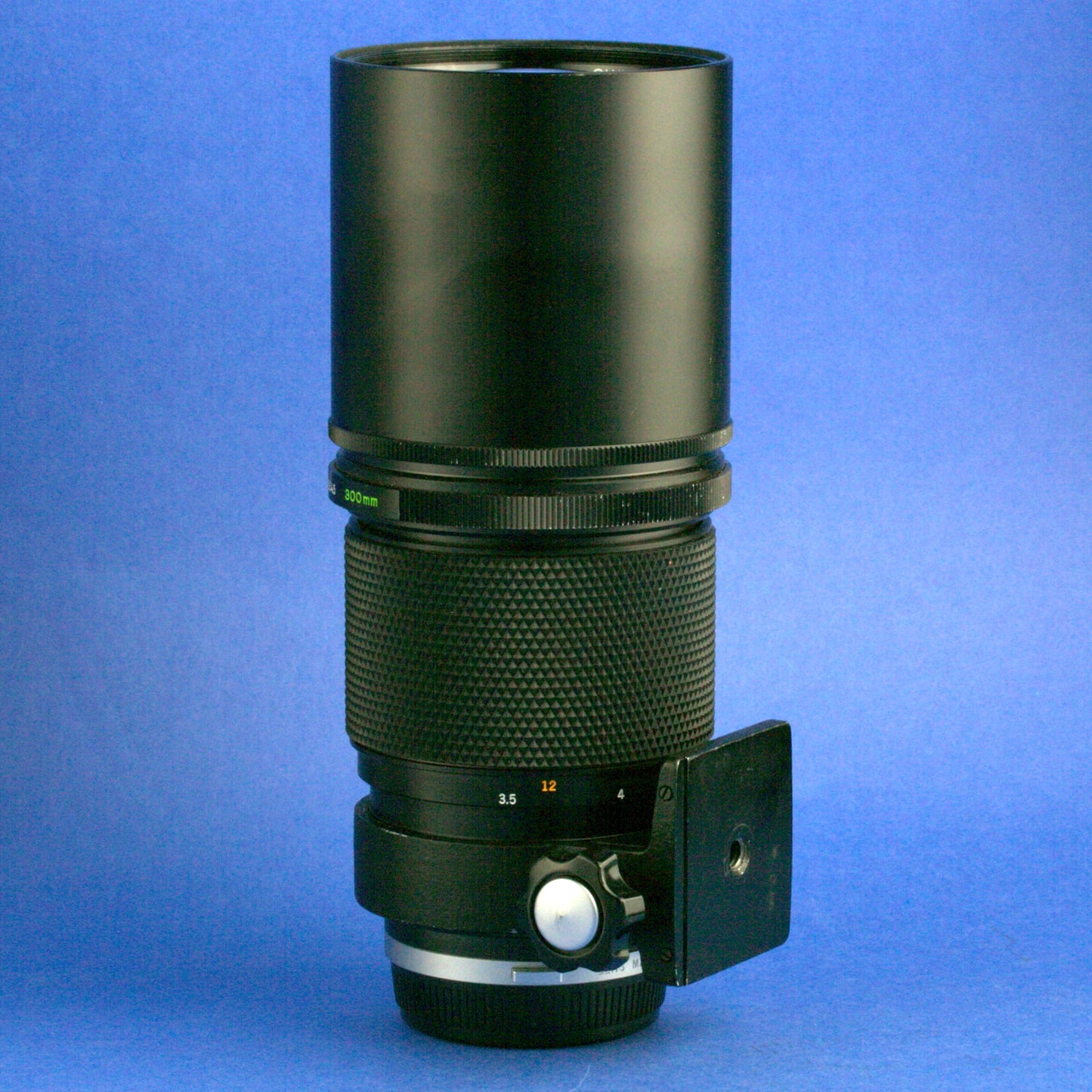 Olympus OM 300mm 4.5 Auto-T Zuiko Lens Beautiful Condition