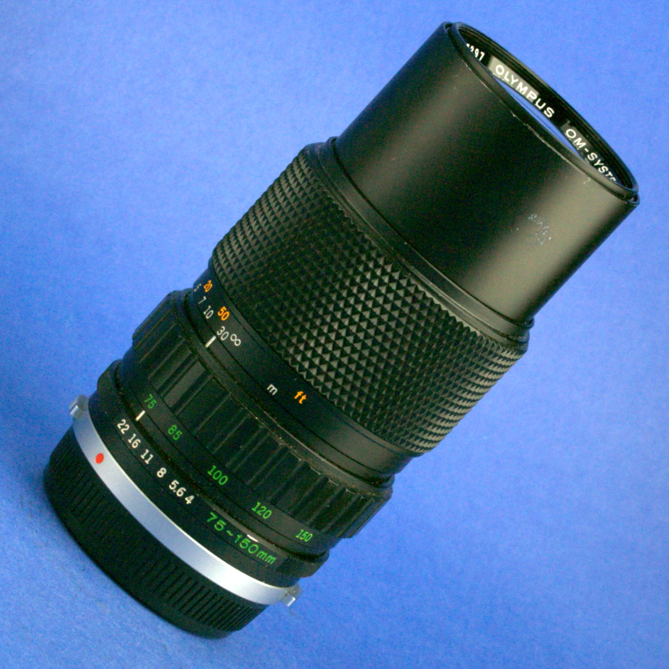 Olympus OM 75-150mm F4 Auto-Zoom Zuiko Lens