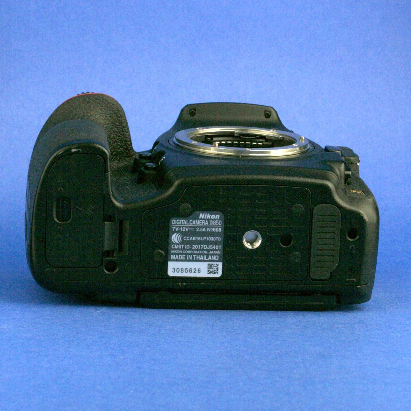Nikon D850 Digital Camera Body 28000 Actuations