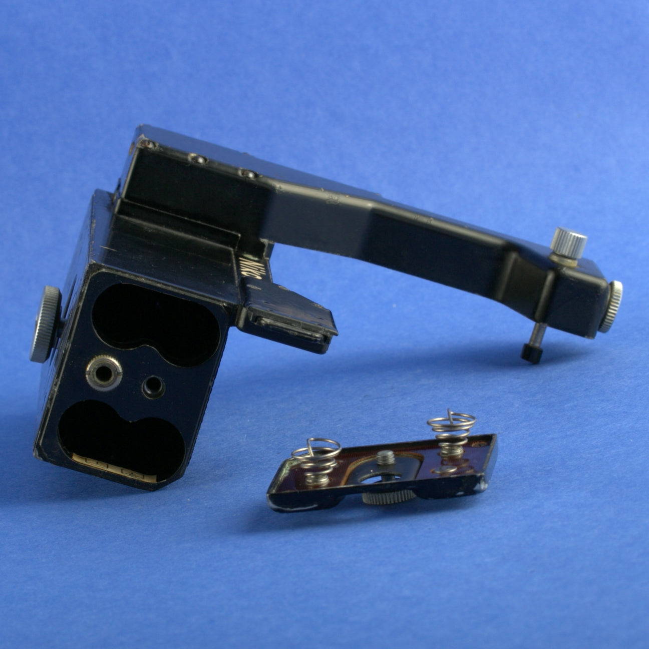 Nikon Cordless Battery Pack for Nikon F F-36 Cameras Not Working