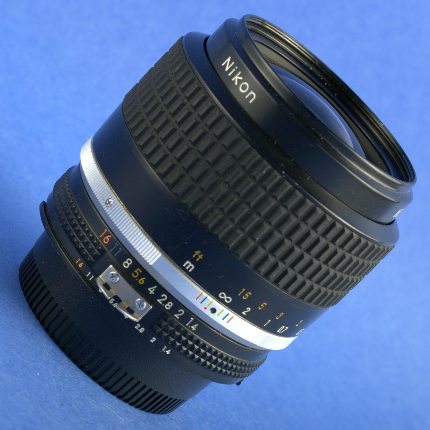 Nikon Nikkor 35mm 1.4 Ai-S Lens Beautiful Condition
