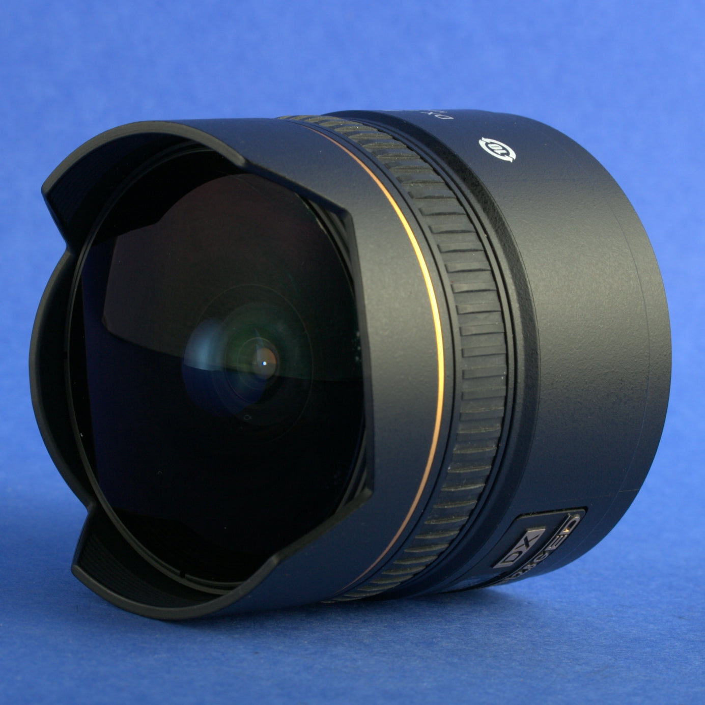 Nikon AF Nikkor 10.5mm 2.8 DX Lens Beautiful Condition