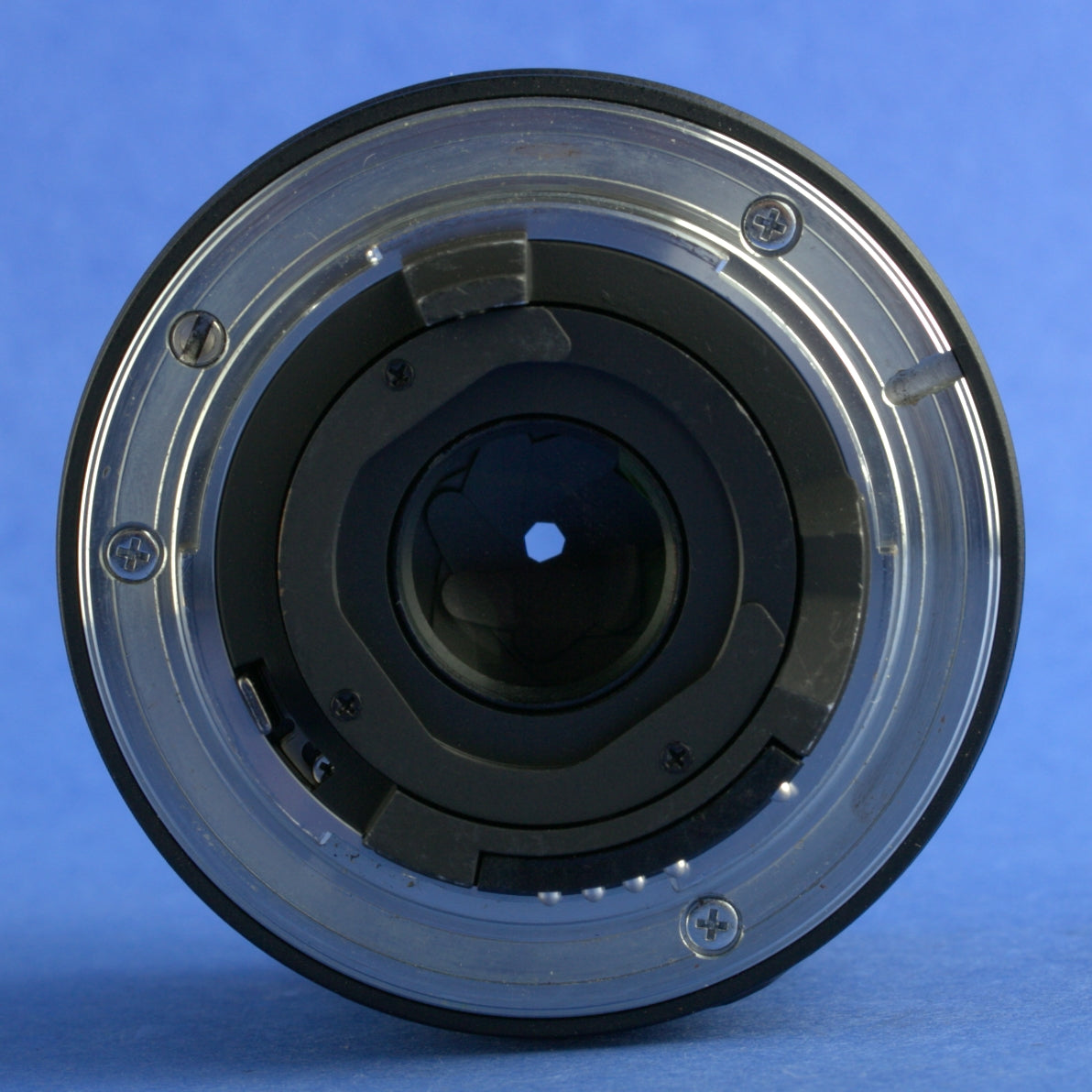 Nikon AF Nikkor 10.5mm 2.8 DX Lens Beautiful Condition