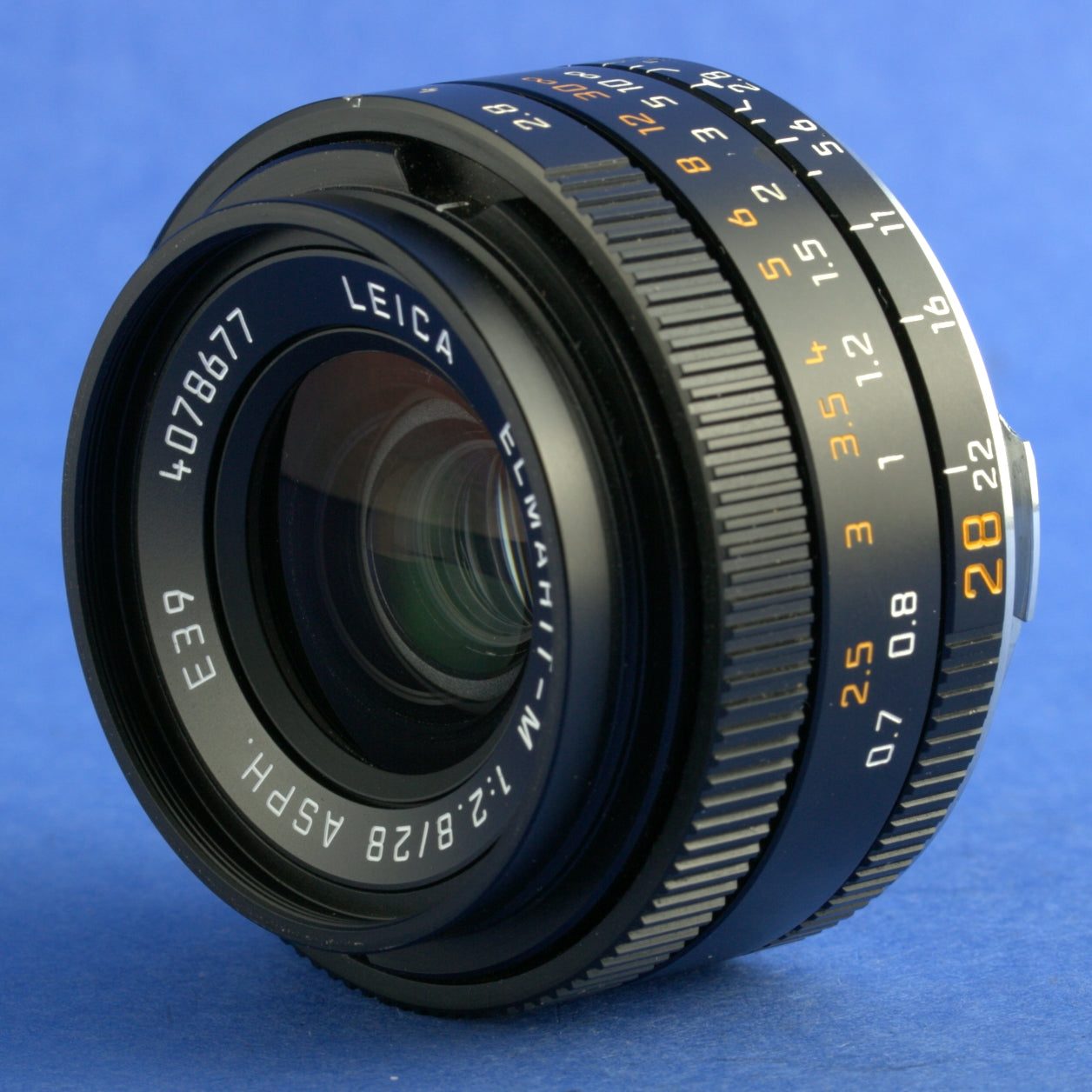Leica Elmarit-M 28mm 2.8 ASPH 11606 6-Bit Coded Lens