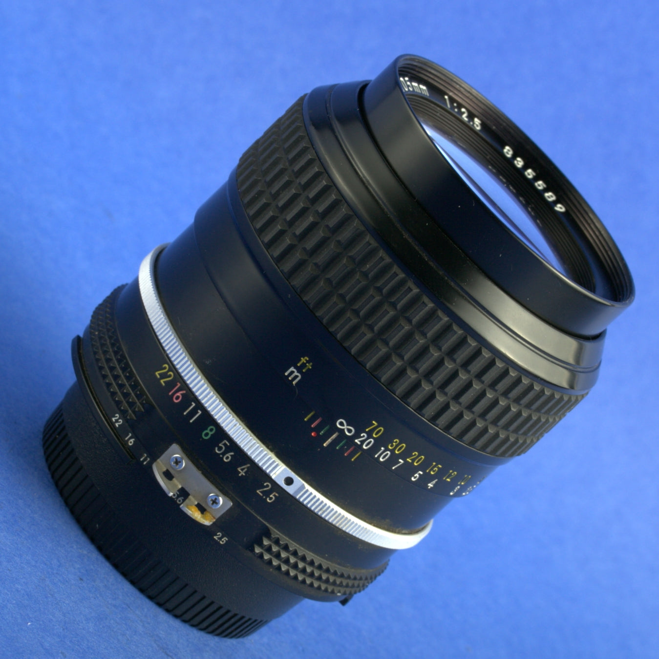 Nikon Nikkor 105mm 2.5 Ai Lens Beautiful Condition